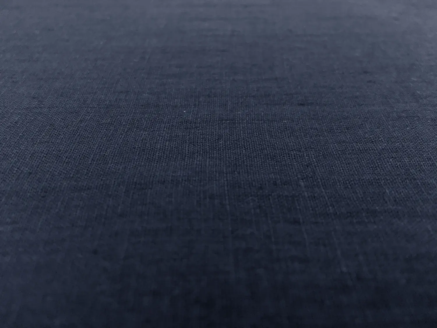 Washed Handkerchief Linen in Navy2