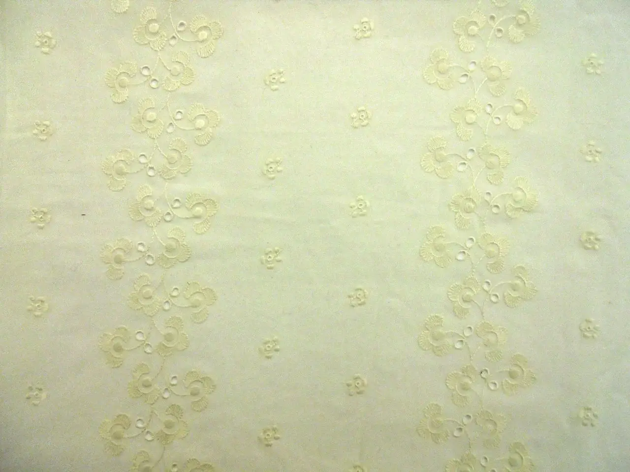 Swiss Cotton Voile Eyelet0