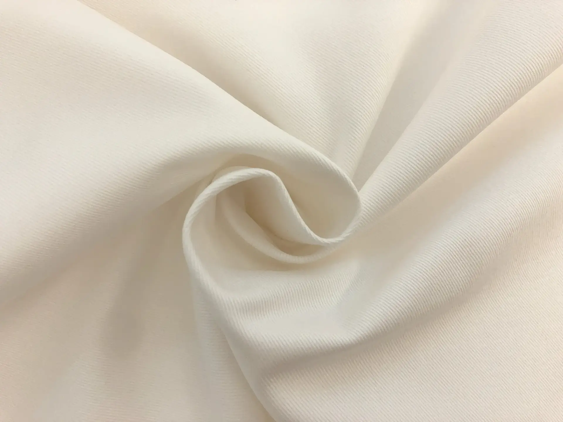 Cotton Chino Twill in PDF White 1