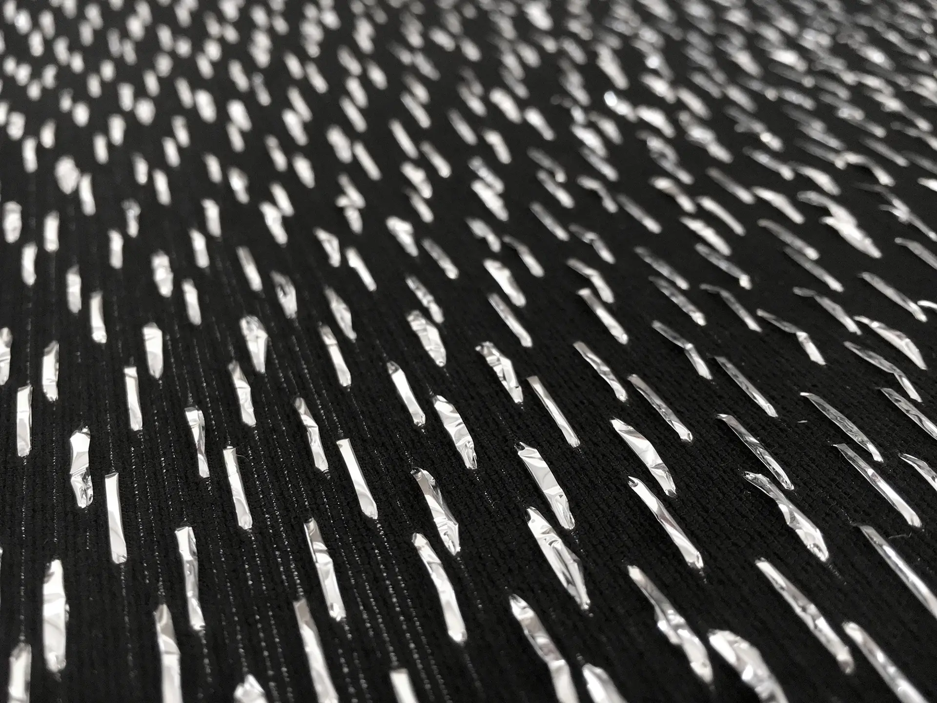 Metallic Raffia in Silver