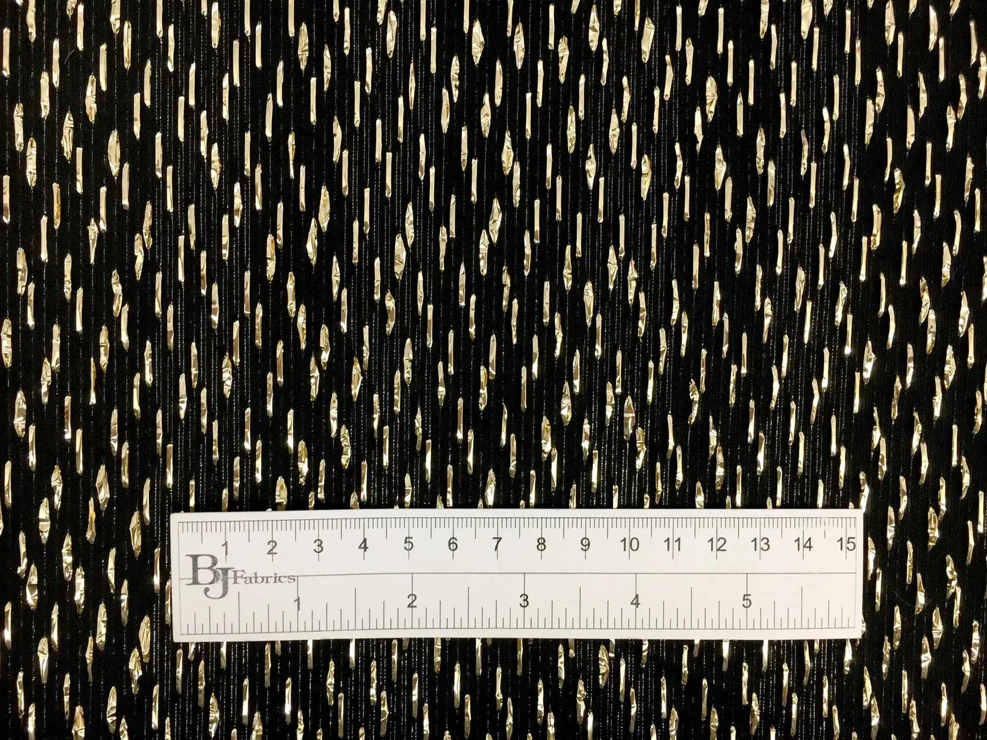 Metallic Raffia in Gold