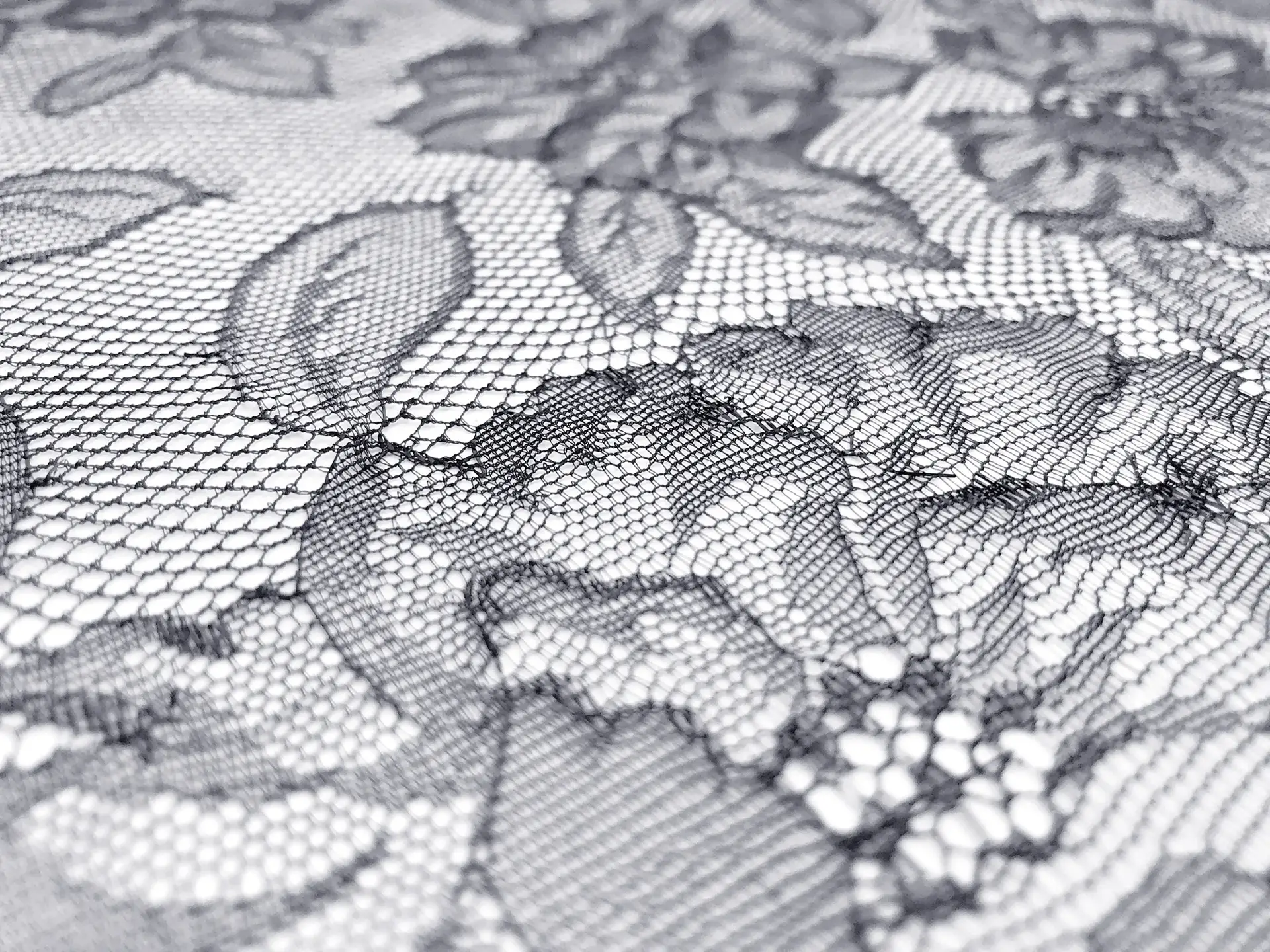 Lurex Floral Chantilly Lace in Midnight Navy
