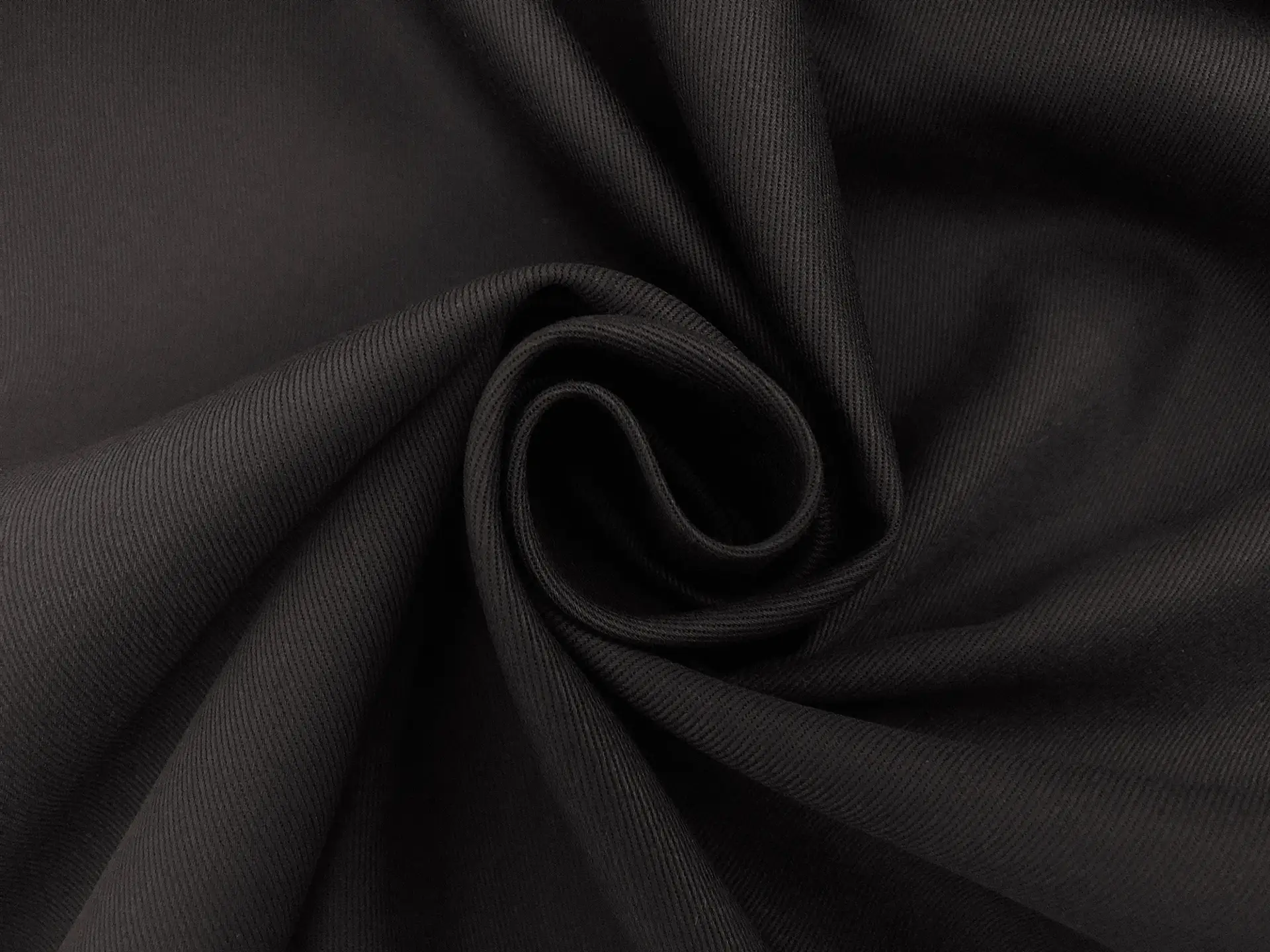 Japanese Lightweight Cotton Twill in Black
