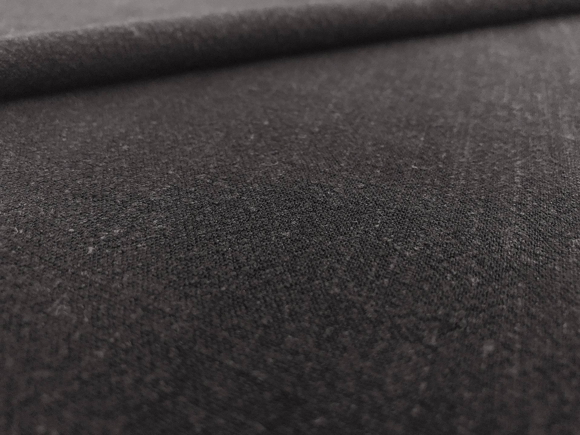 Sustainable Viscose Linen Blend Noil in Black