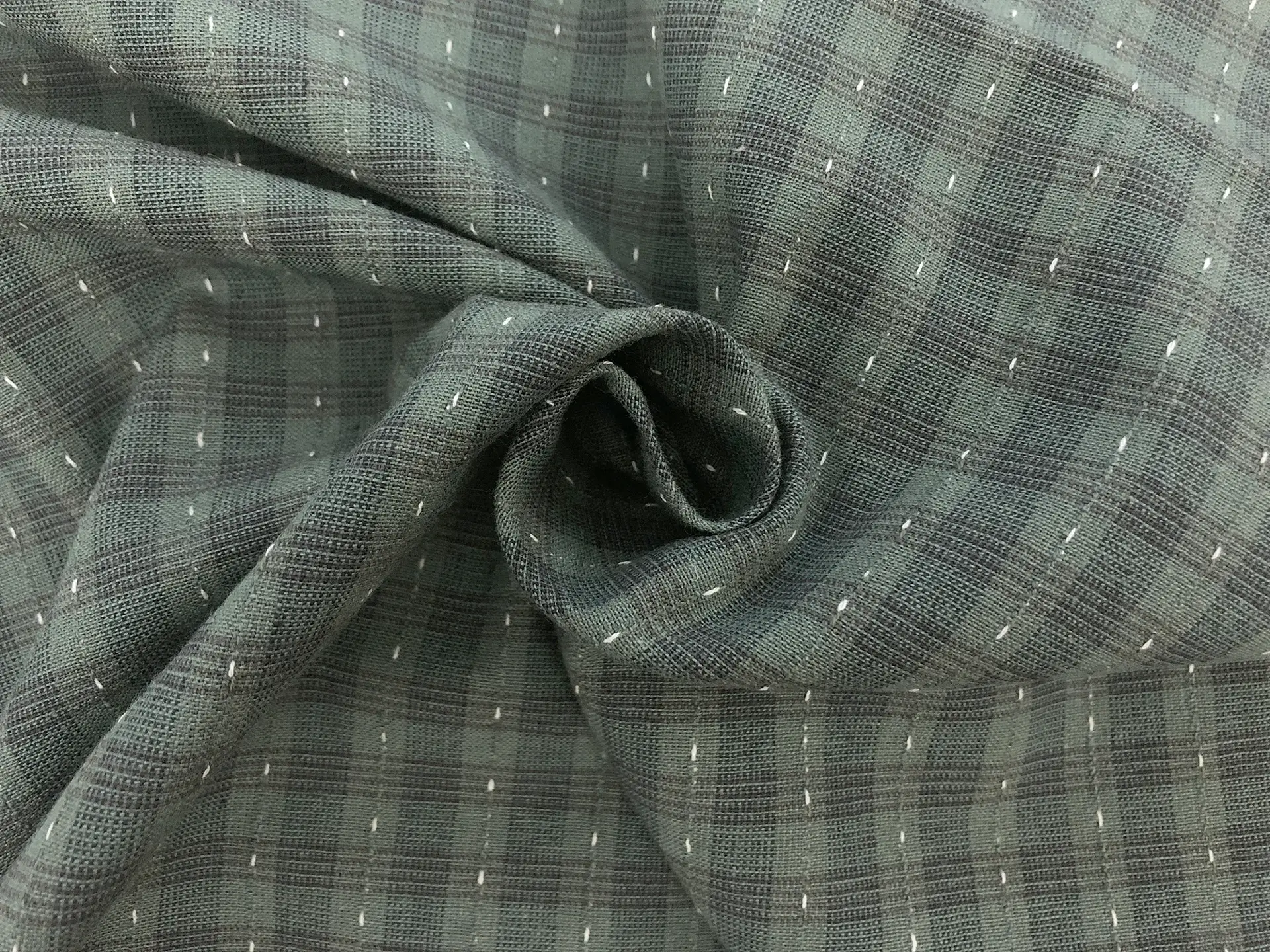 Yarn Dyed Cotton Plaid Novelty in Basil