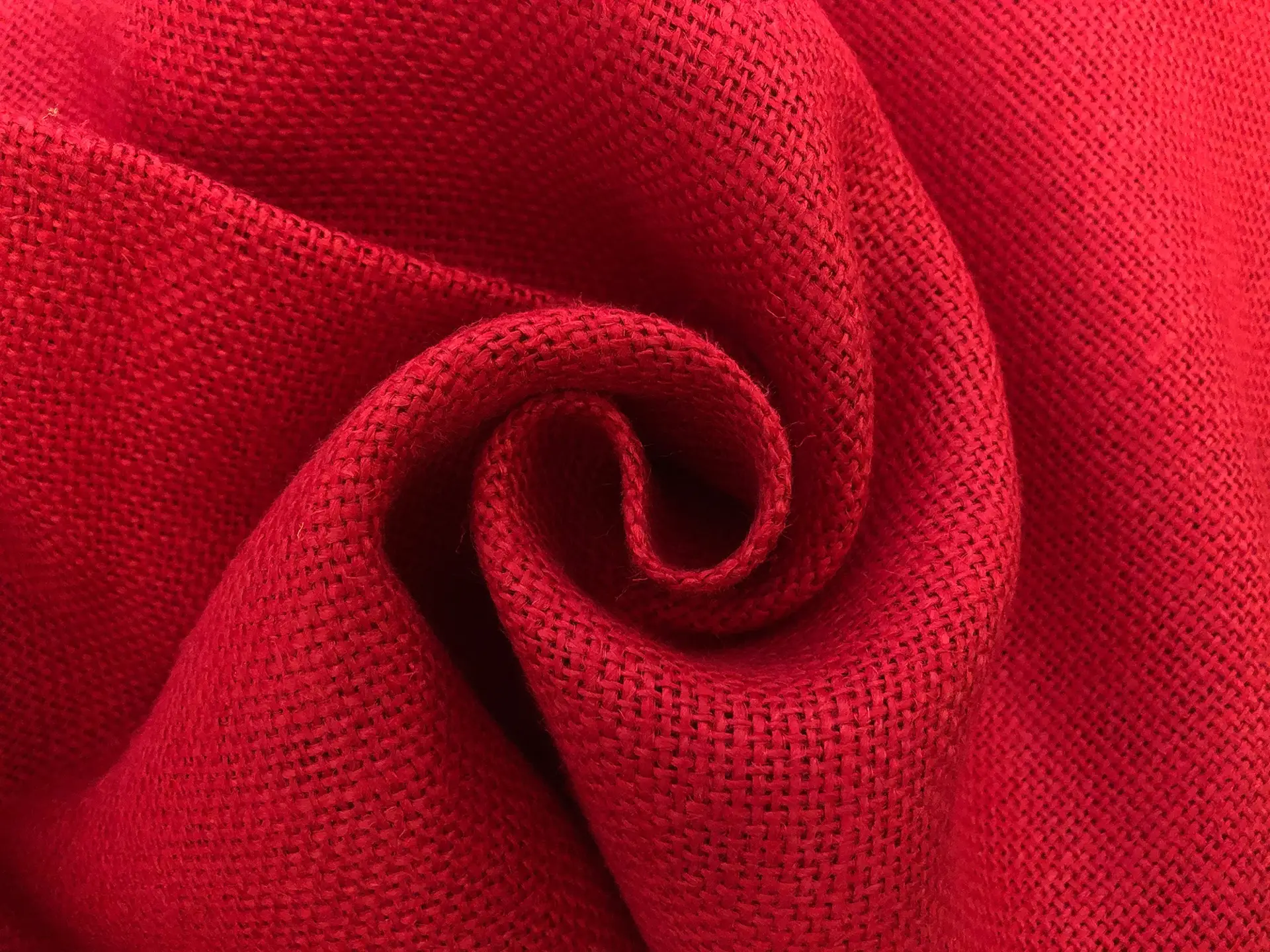 Linen Burlap in Red
