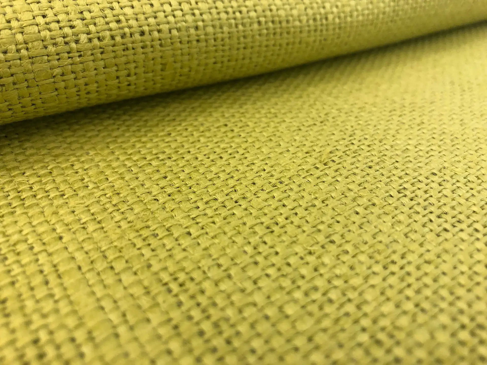 Linen Burlap in Kiwi Green