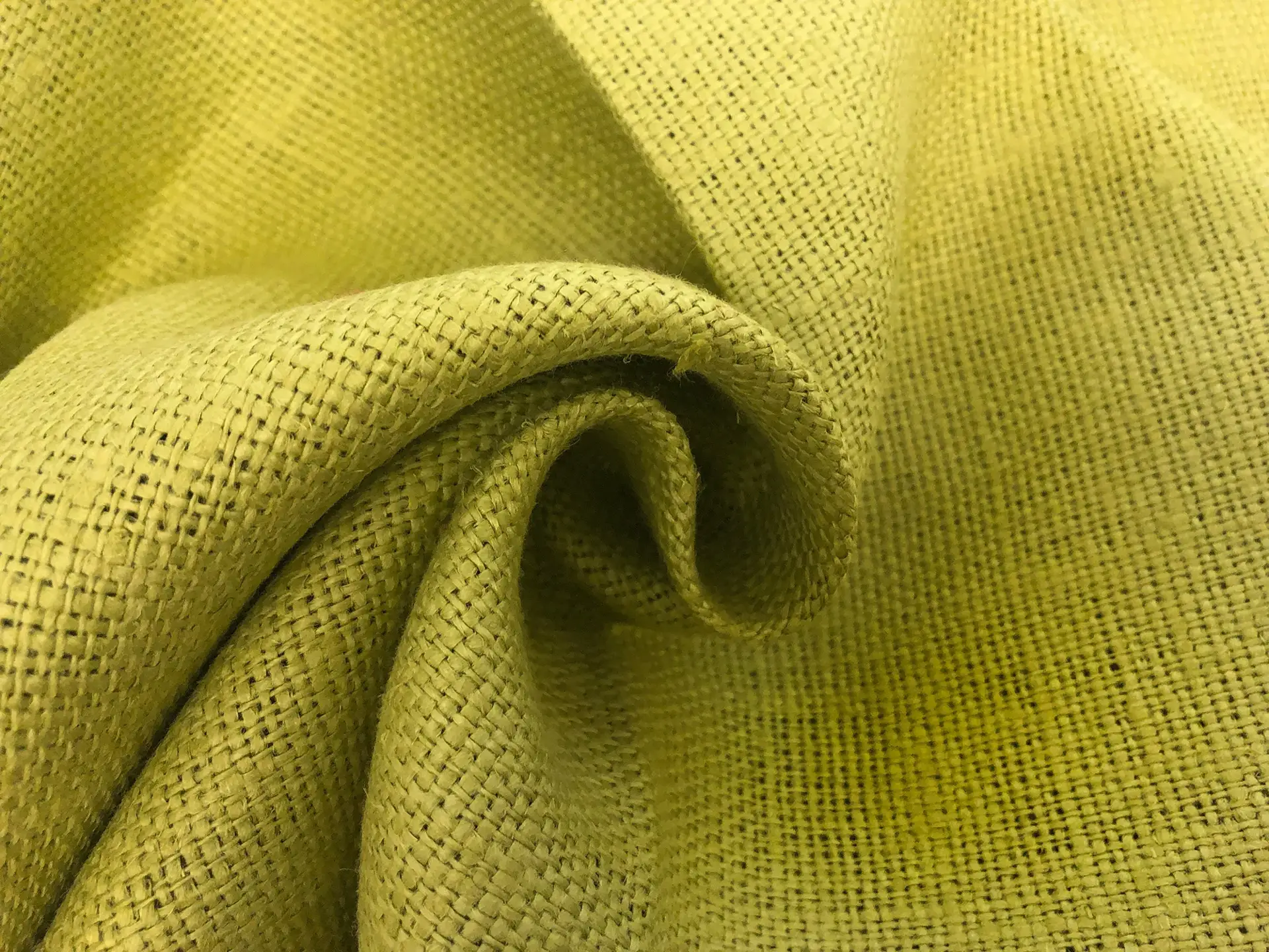 Linen Burlap in Kiwi Green