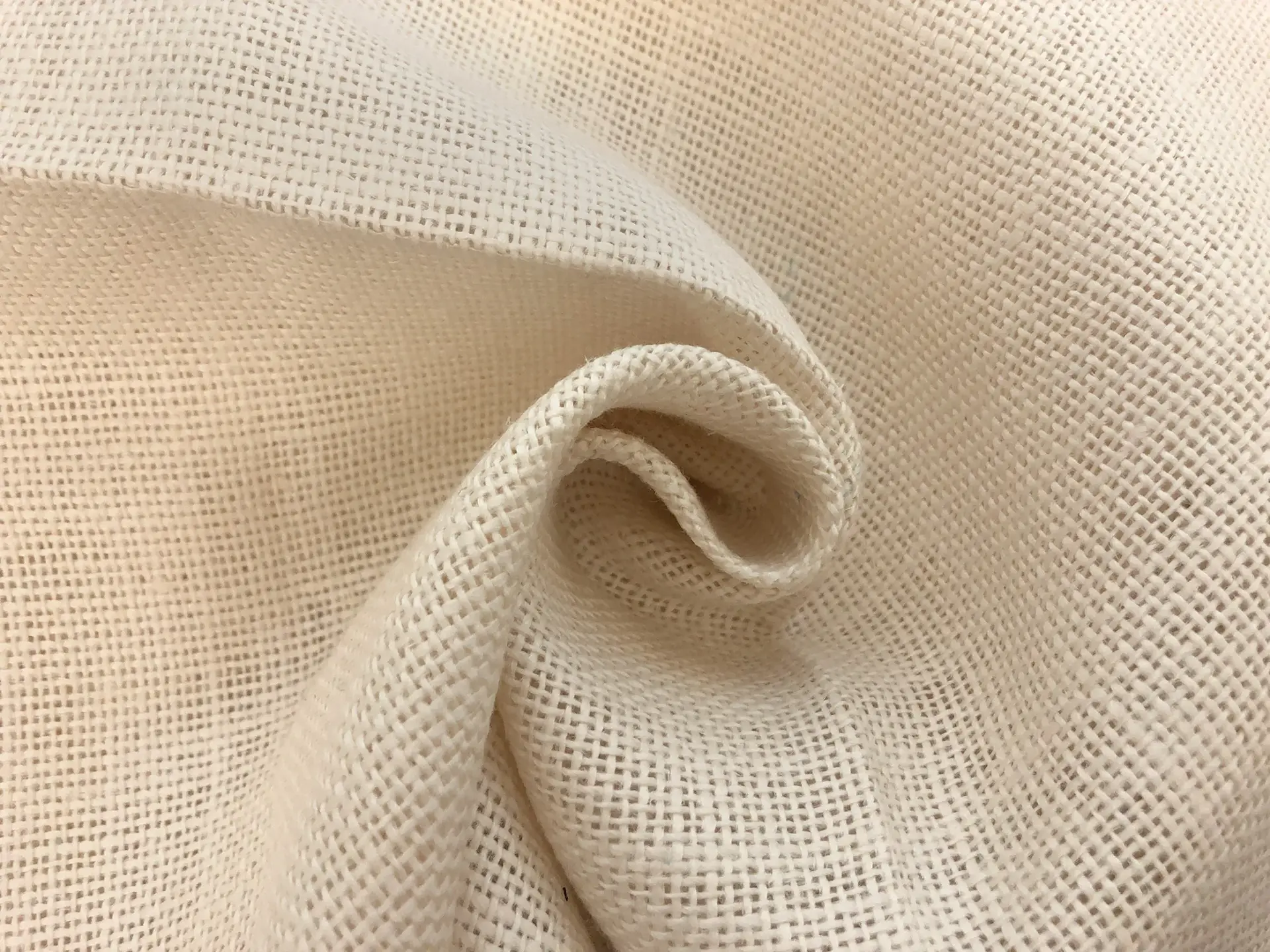 Linen Burlap in Ecru