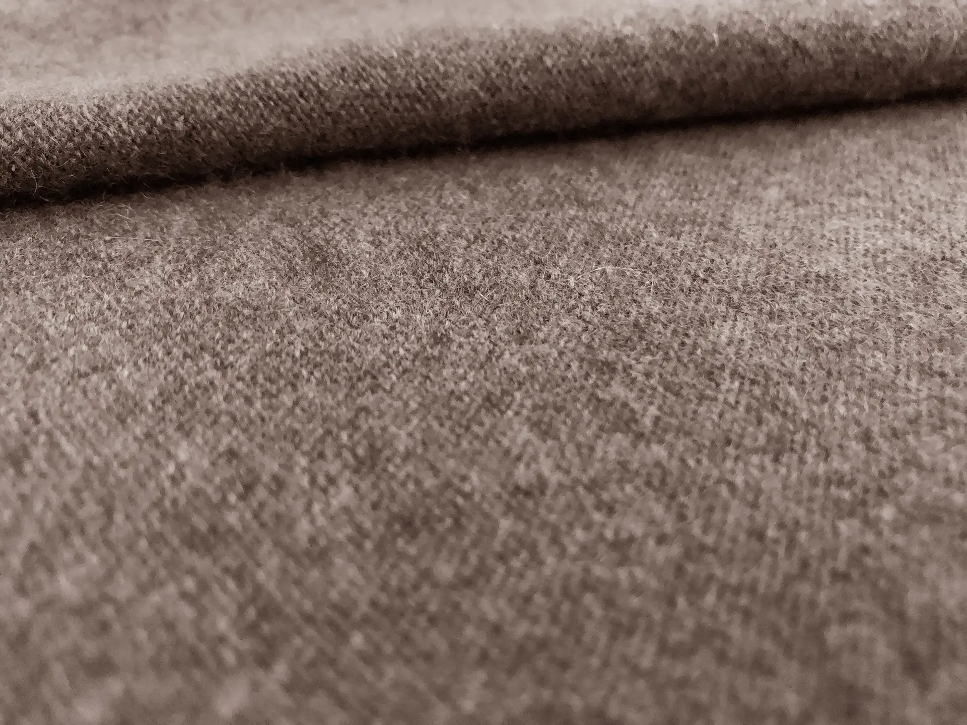 Cashmere Knit in Falcon Taupe