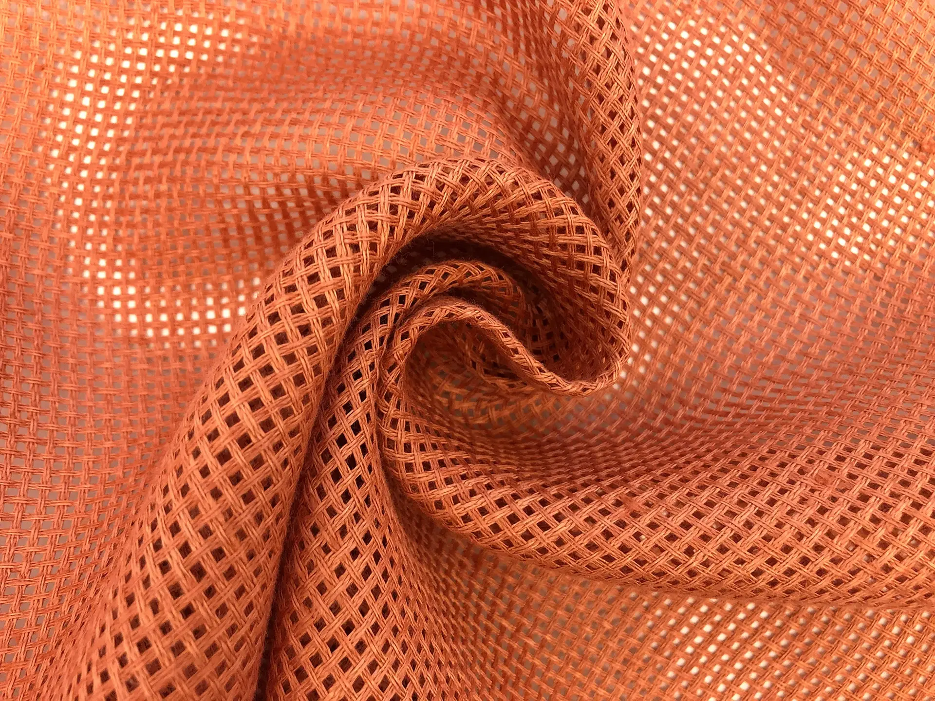 Linen Mesh in Cognac