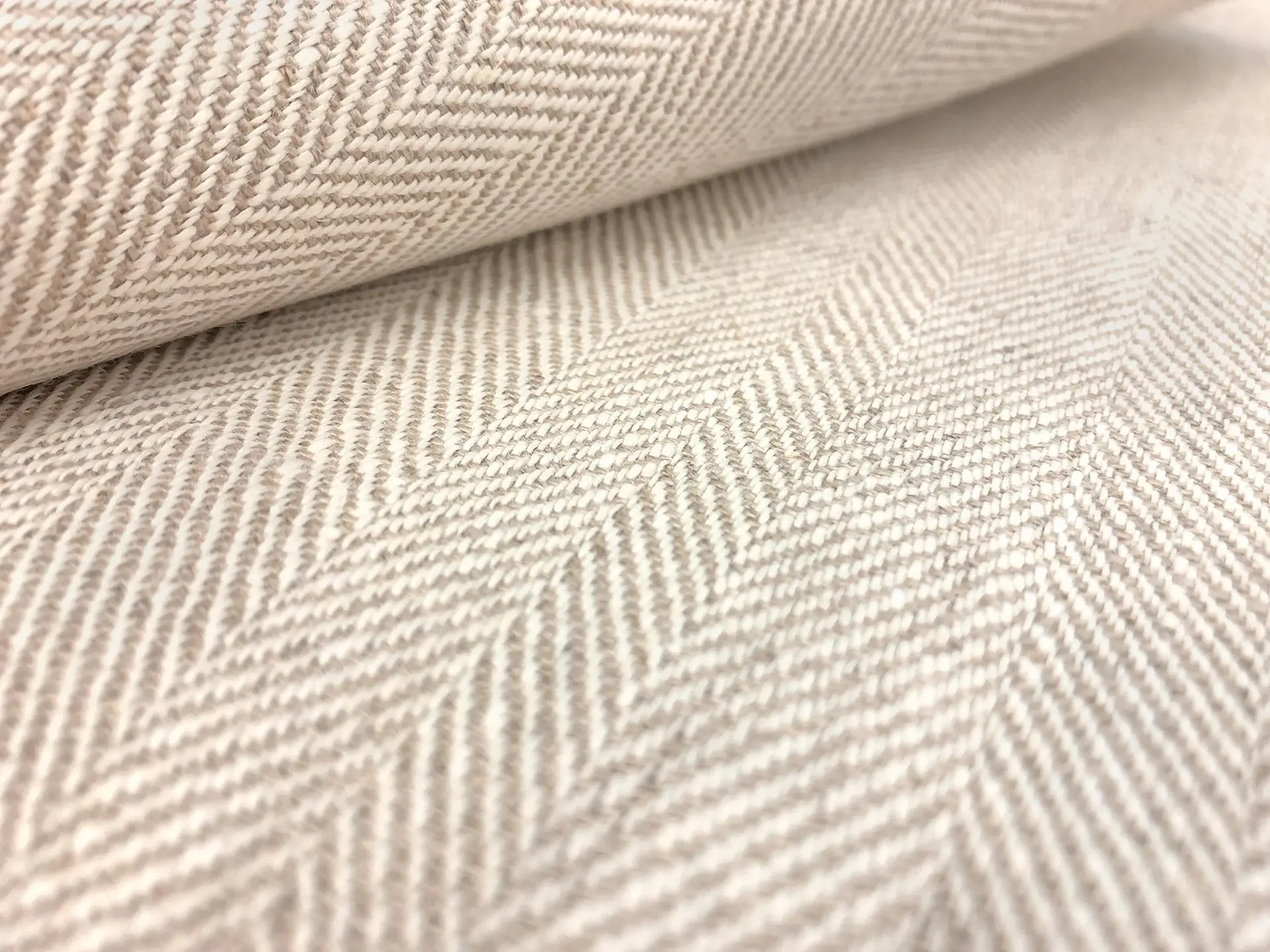 Upholstery Linen Herringbone in Oatmeal