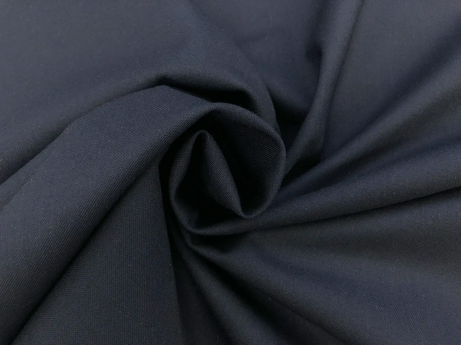 Italian Stretch Wool Blend Suiting in Navy