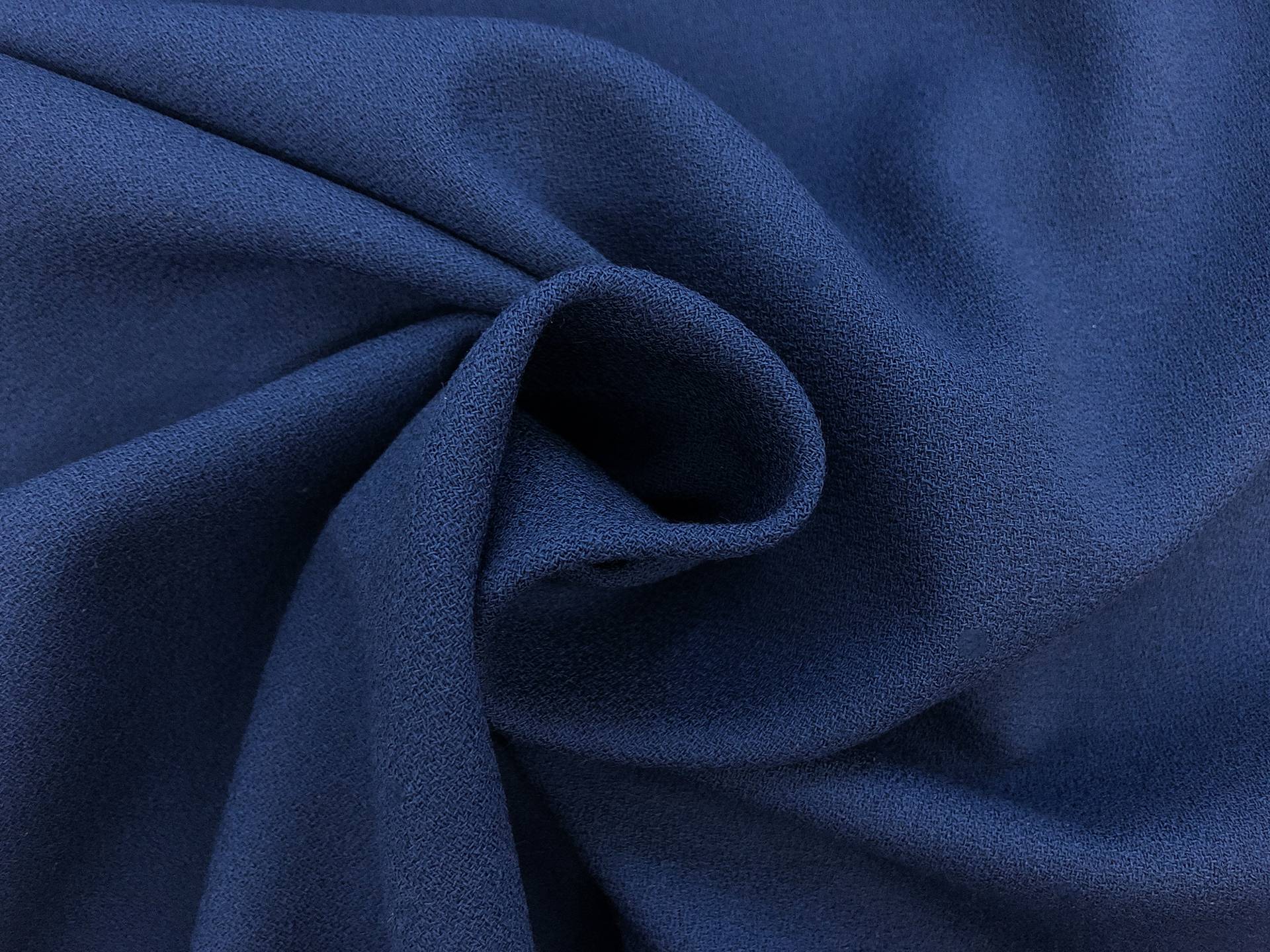 Italian Wool Crepe in Bleu Medio
