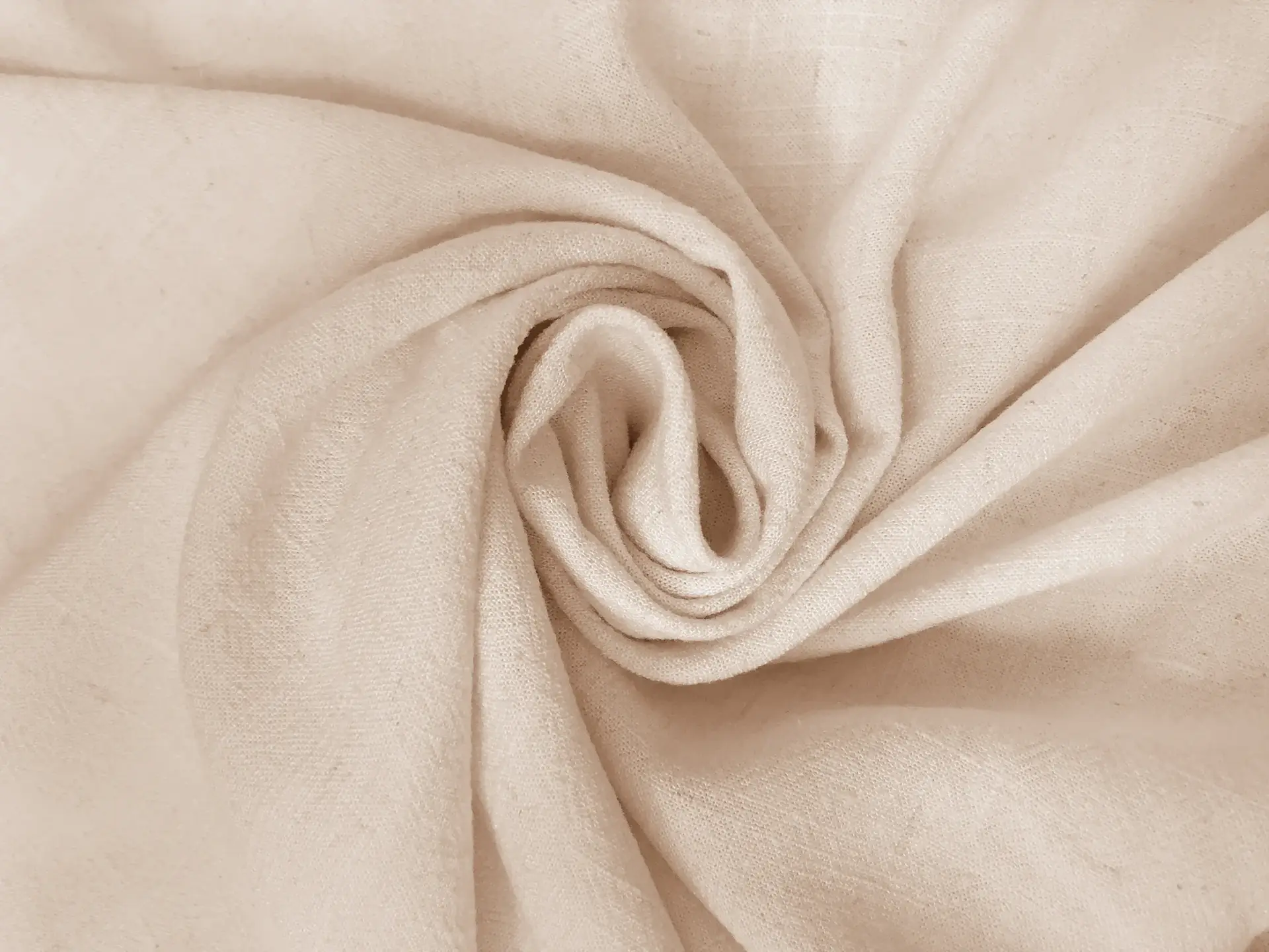 Sustainable Viscose Linen Blend Noil in Off White