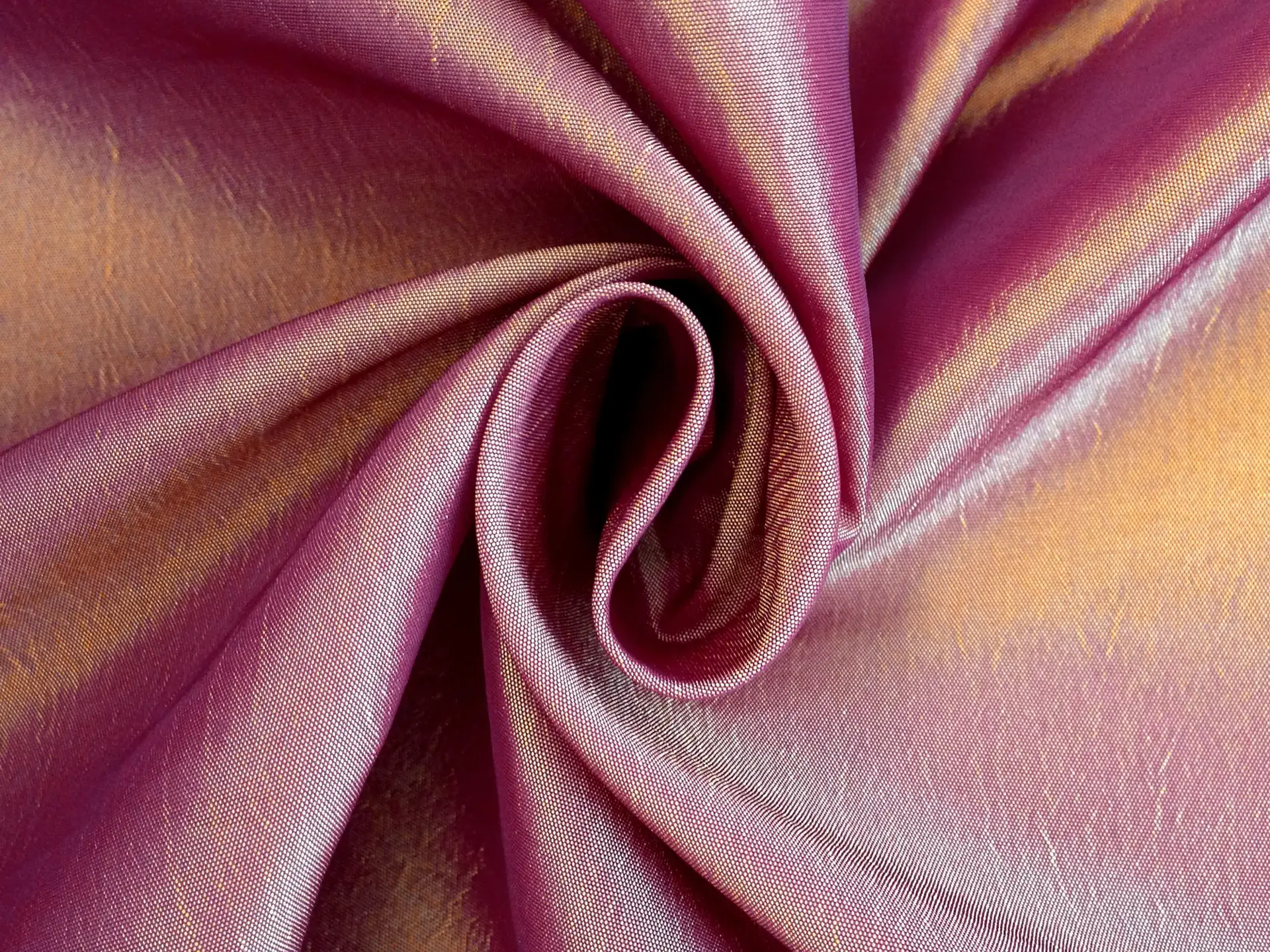 Two Tone Nylon and Polyester Blend Taffeta in Burgundy and Lime