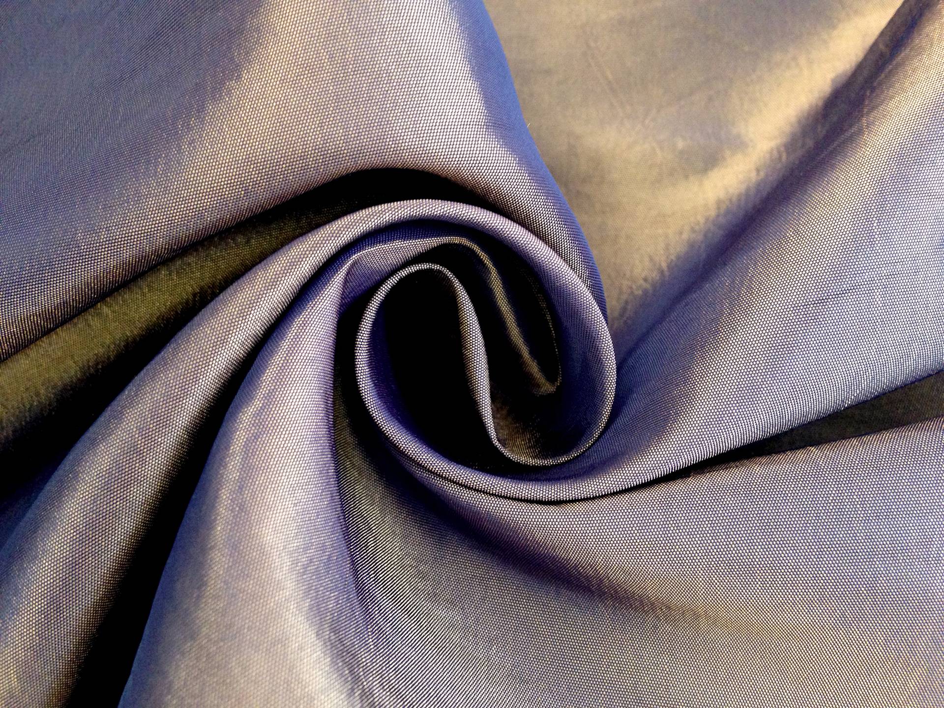 Two Tone Nylon and Polyester Blend Taffeta in Navy and Caramel