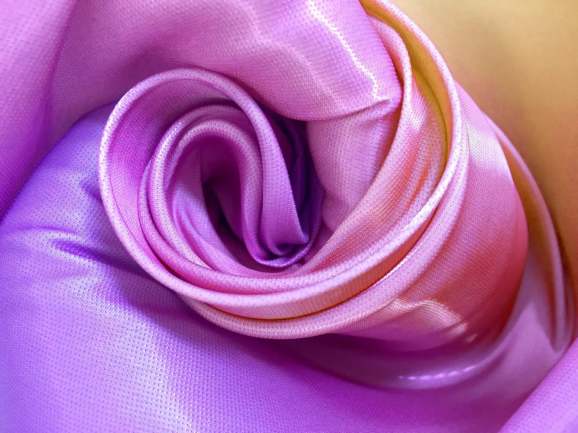 Ombre Polyester Liquid Look Satin