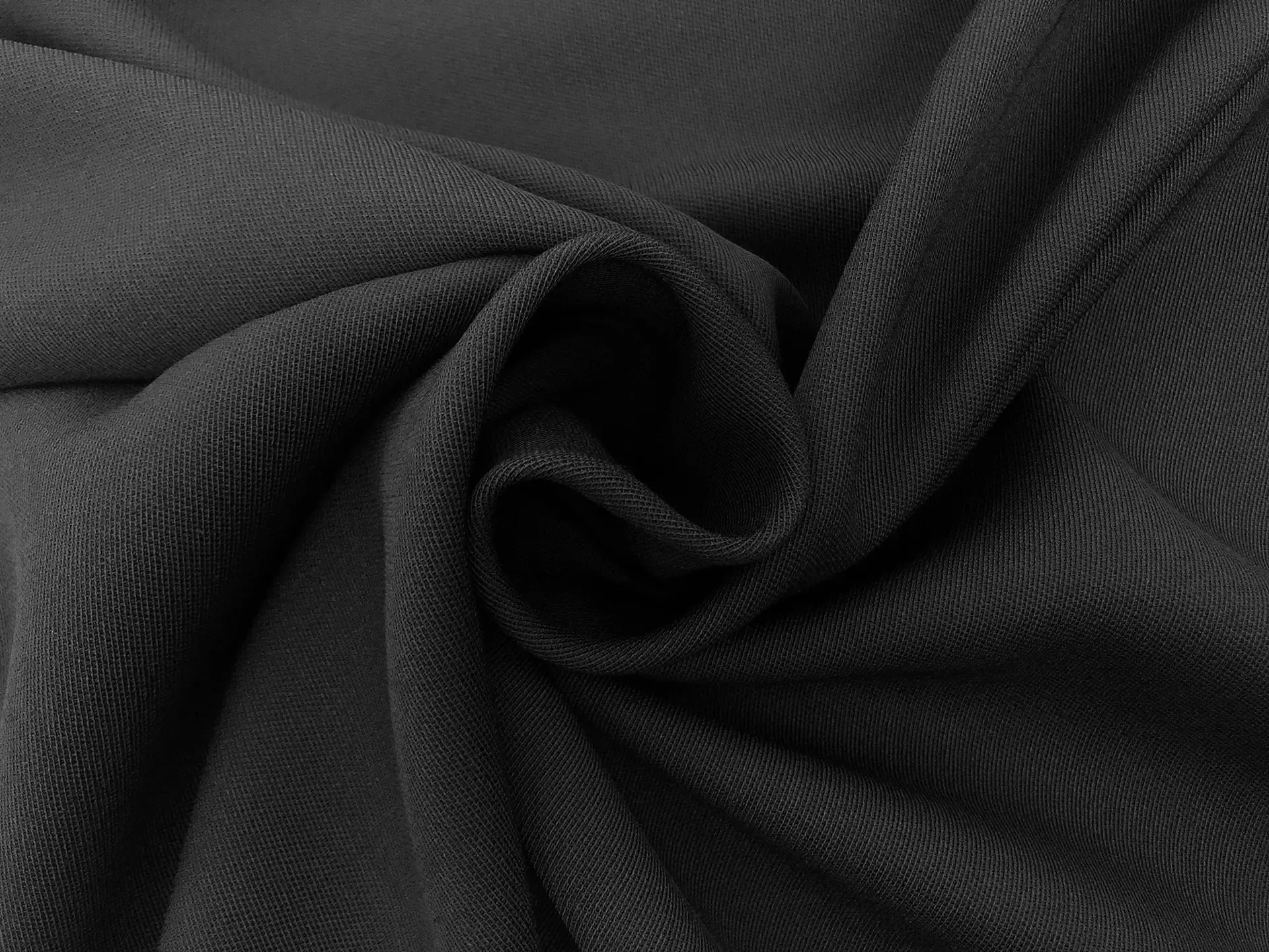 Italian Virgin Wool Cover Twill Suiting in Nero
