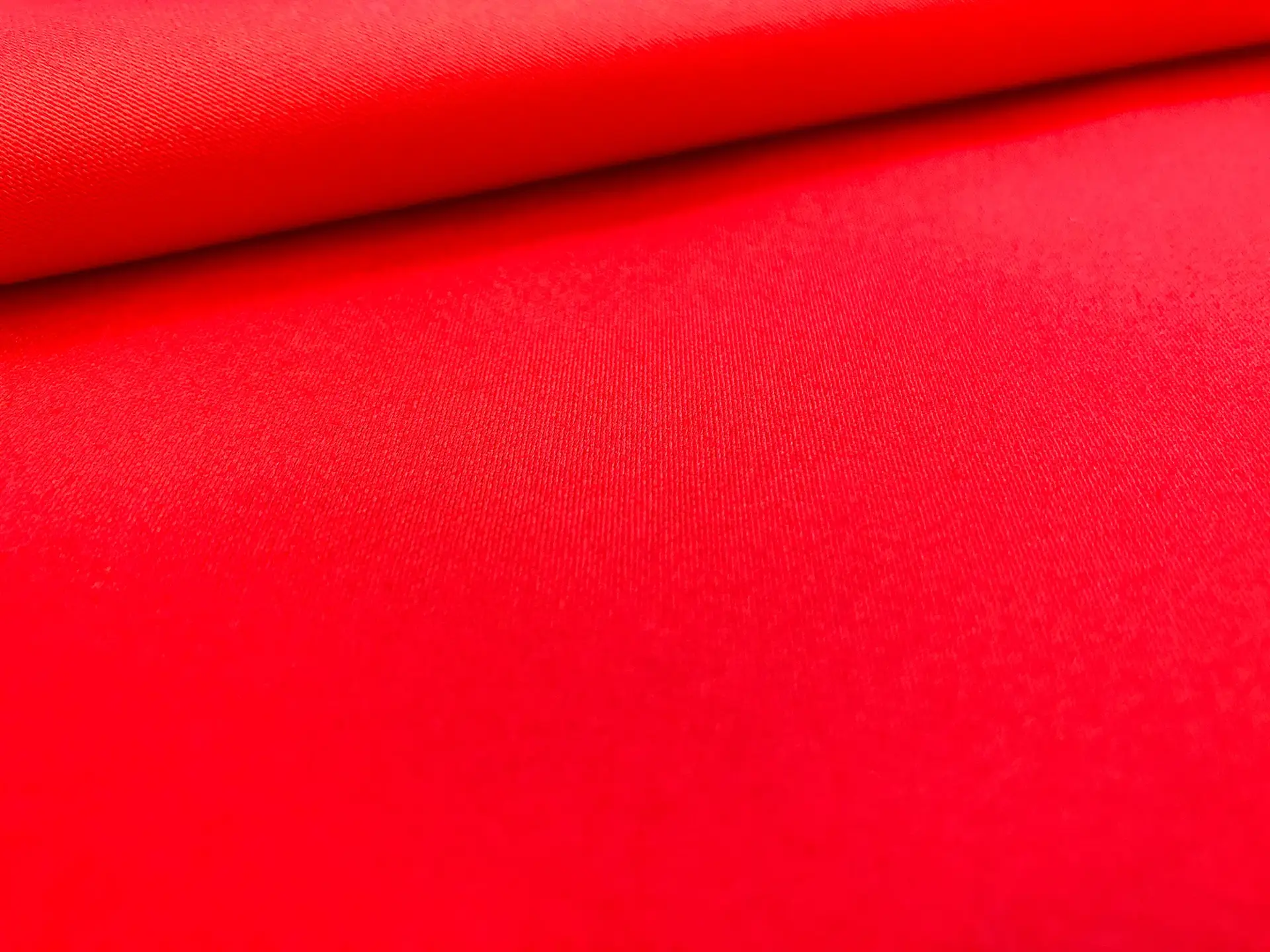 Stretch Cotton Sateen in Bright Red