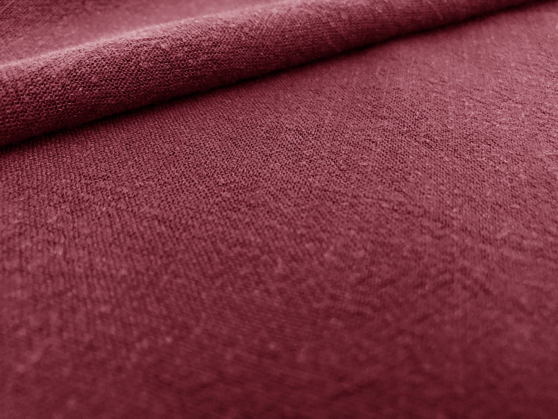 Sustainable Viscose Linen Blend Noil in Burgundy