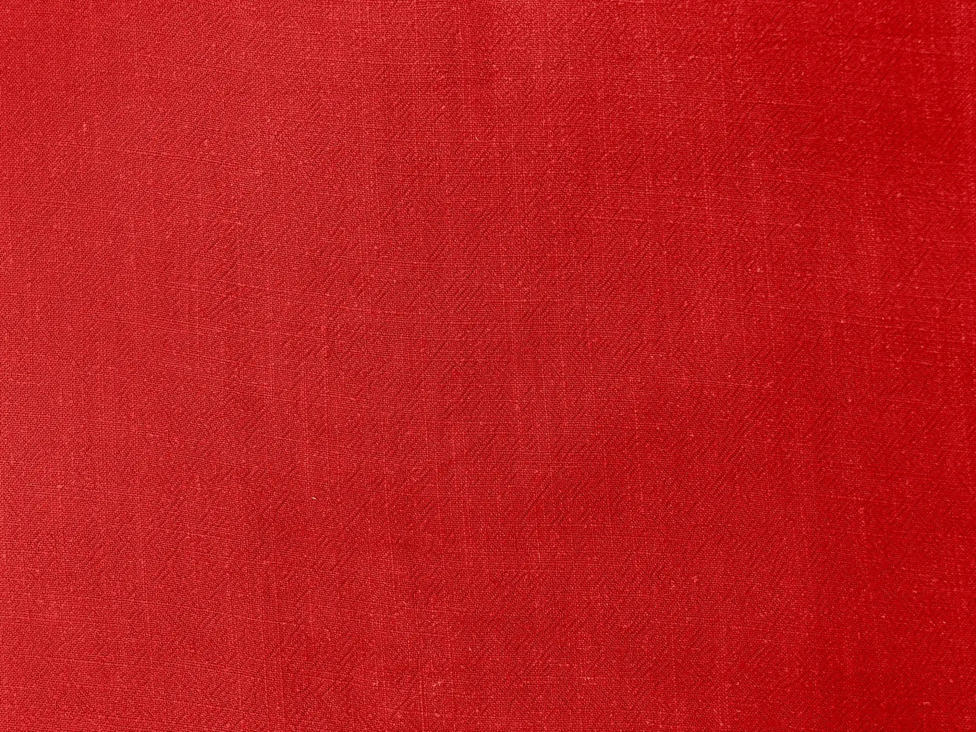 Sustainable Viscose Linen Blend Noil in Red