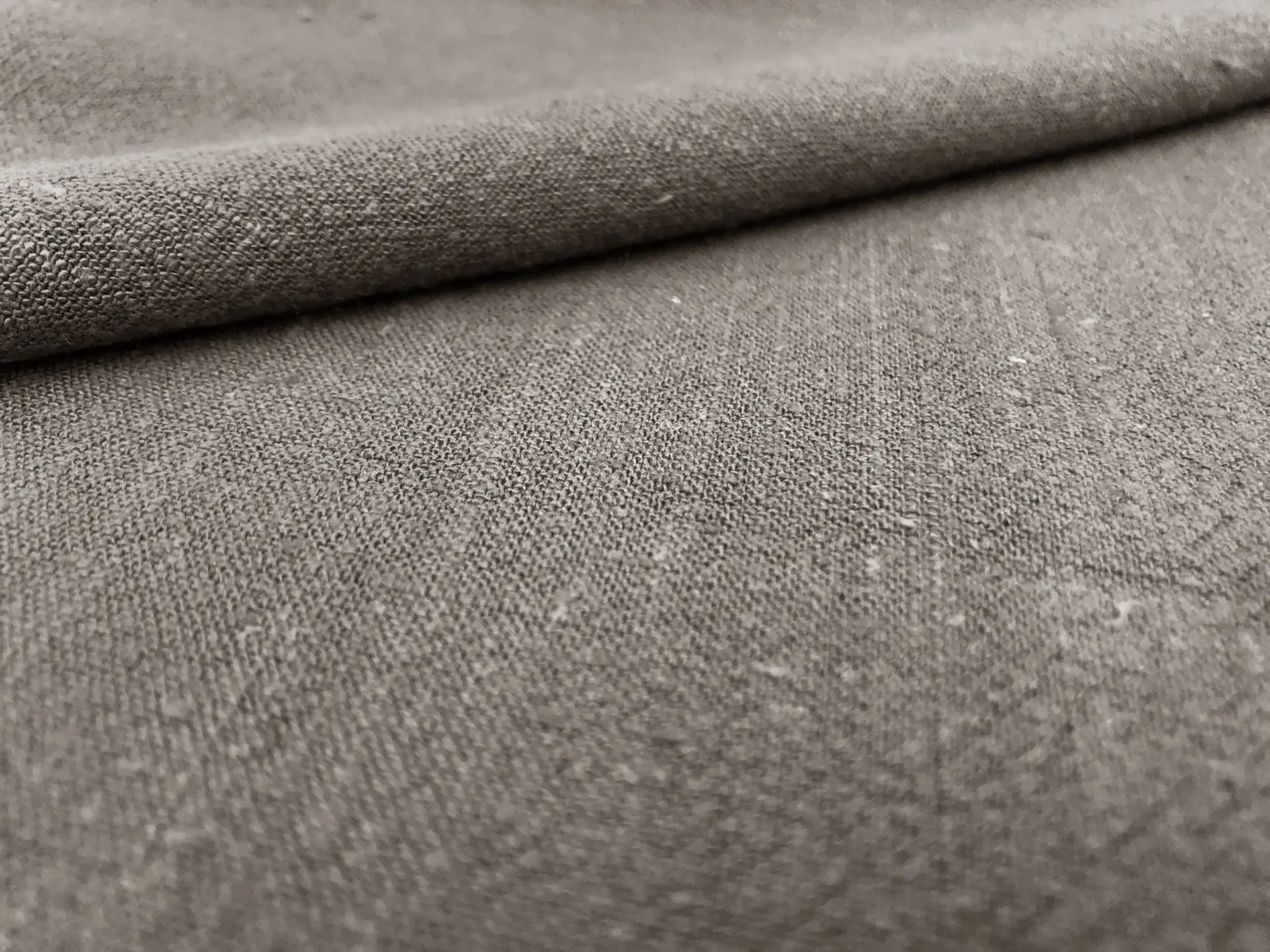Sustainable Viscose Linen Blend Noil in Steel