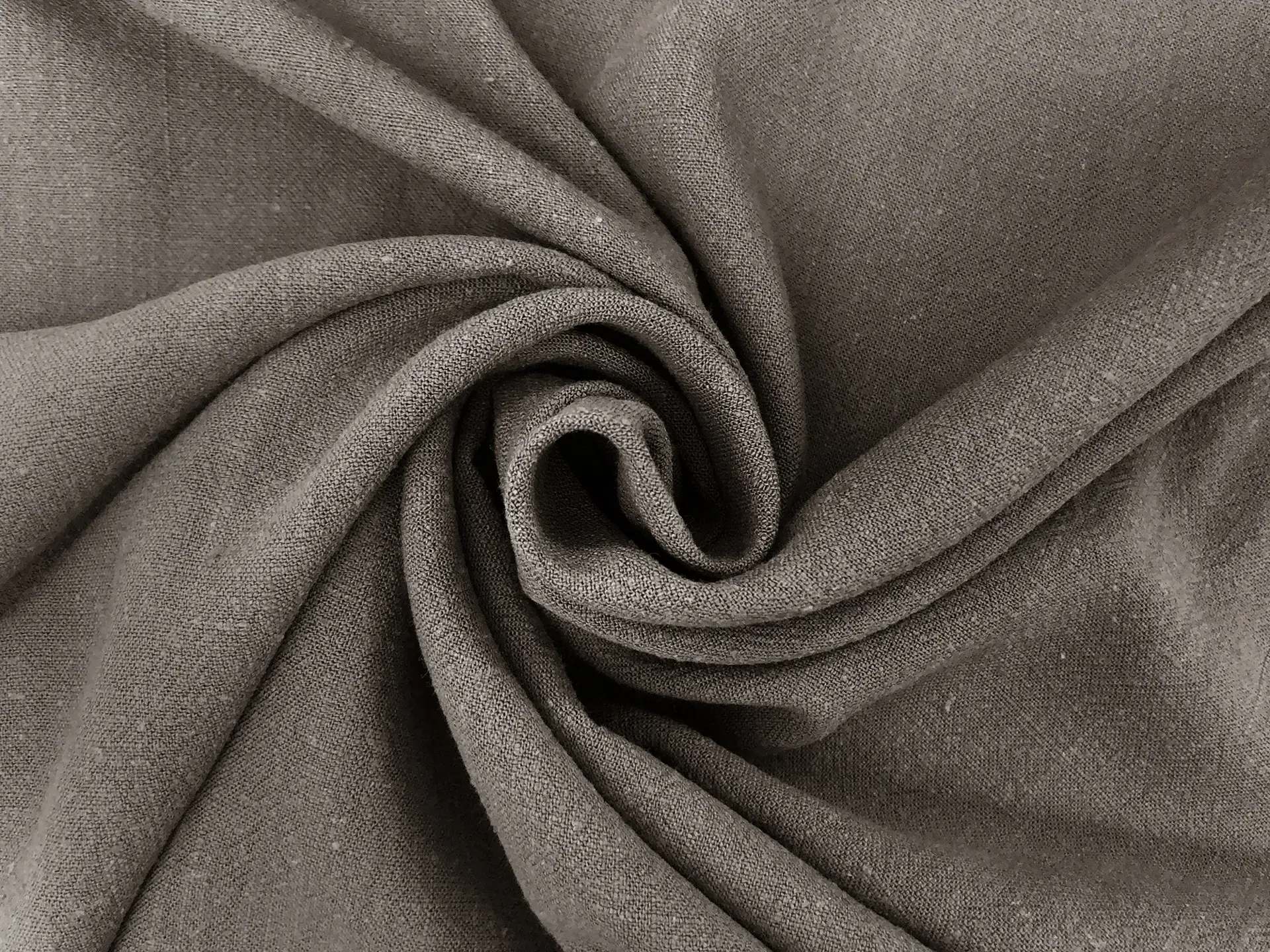 Sustainable Viscose Linen Blend Noil in Steel