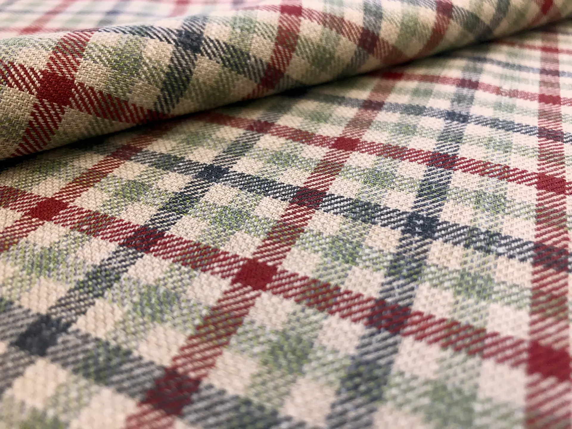 Linen, Wool & Silk Summer Plaid Suiting