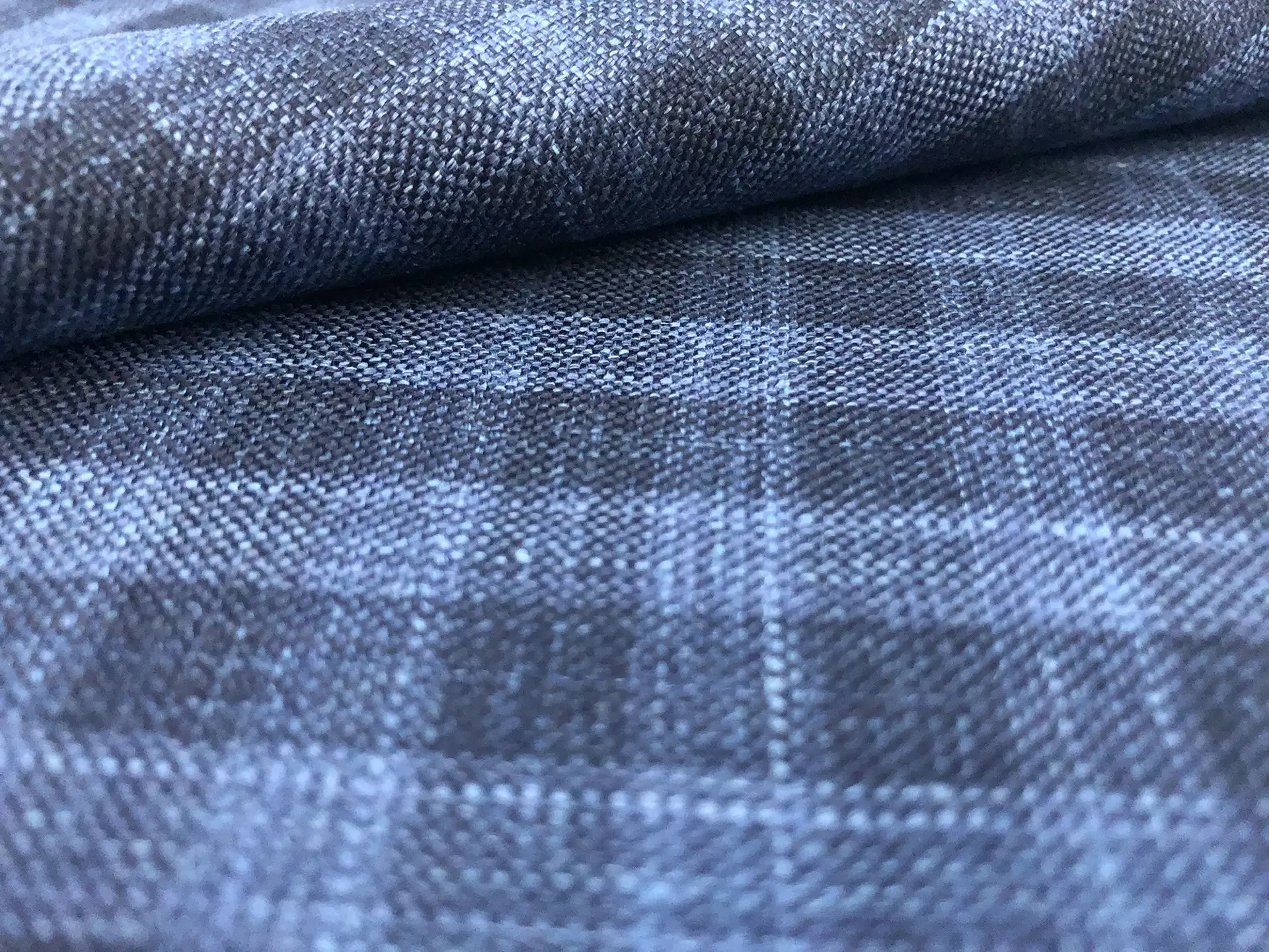 Wool, Silk & Linen Check Suiting in Blue