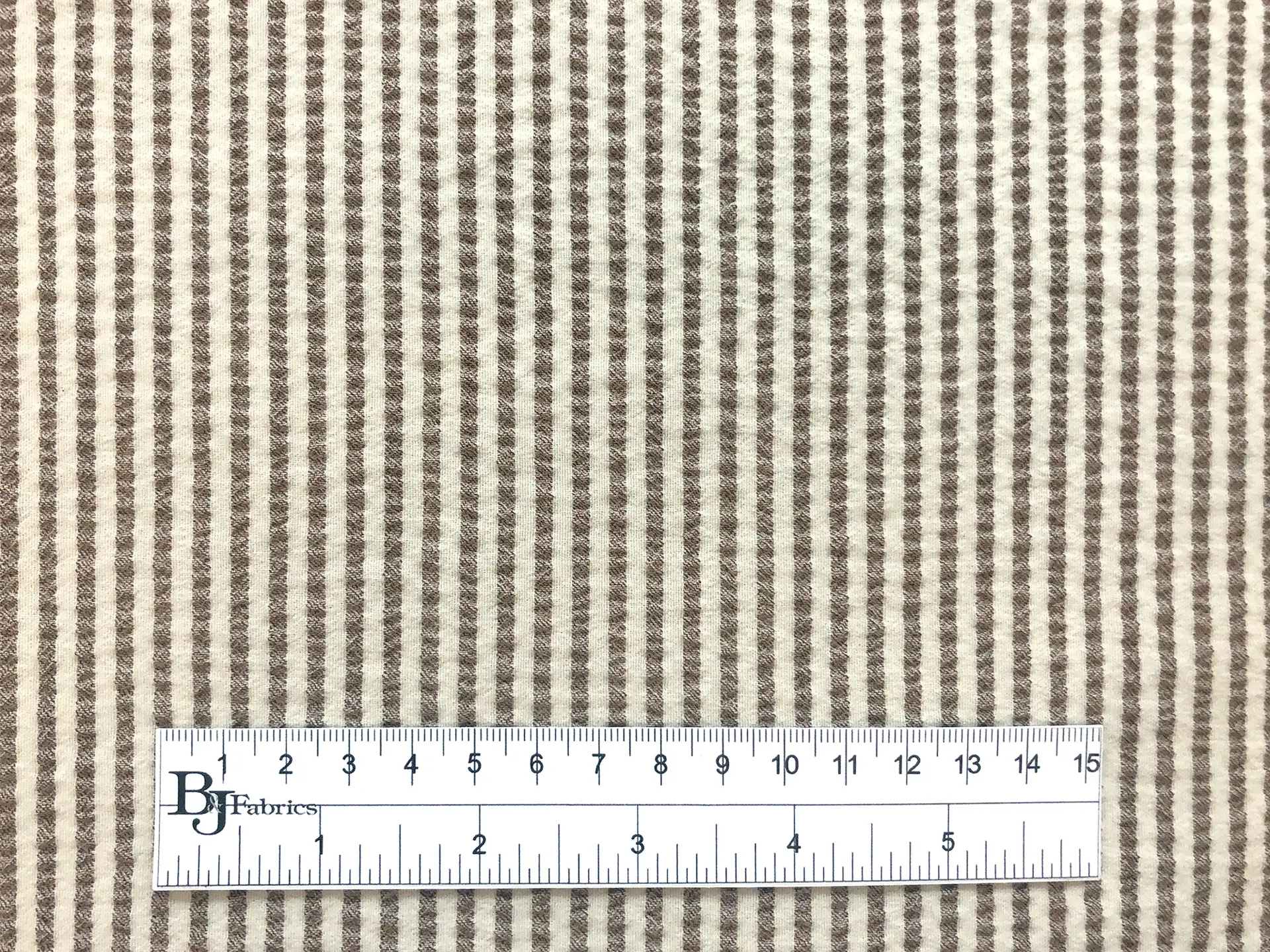 Stretch Wool Seersucker Suiting in Ivory