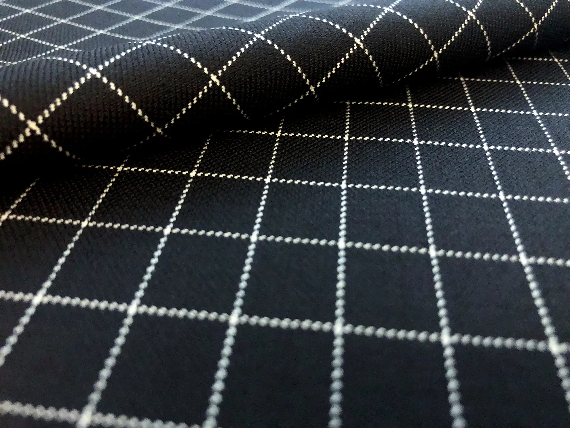 Stretch Wool Graph Check Suiting in Black