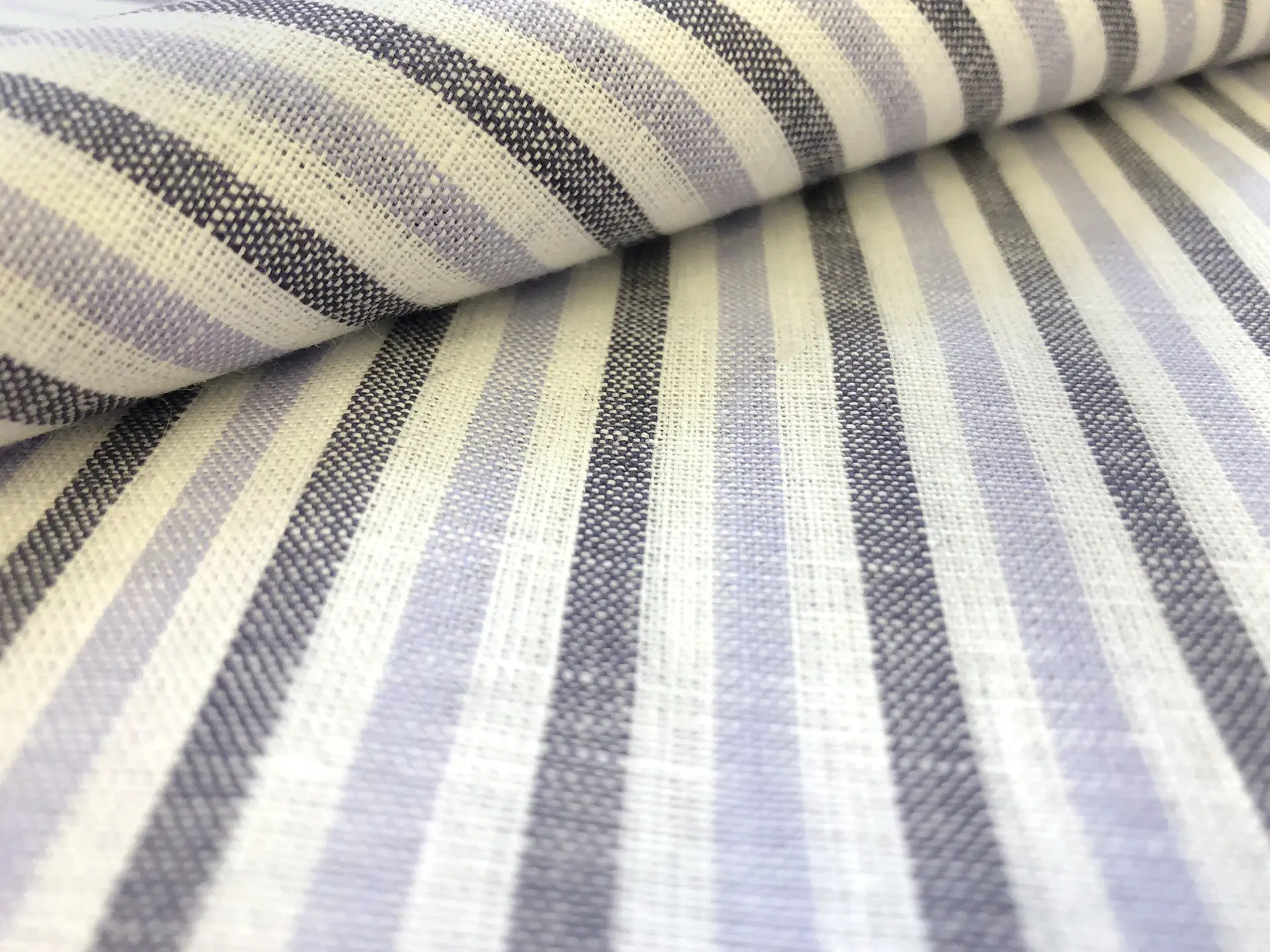Sanforized Linen Stripe in Lavender