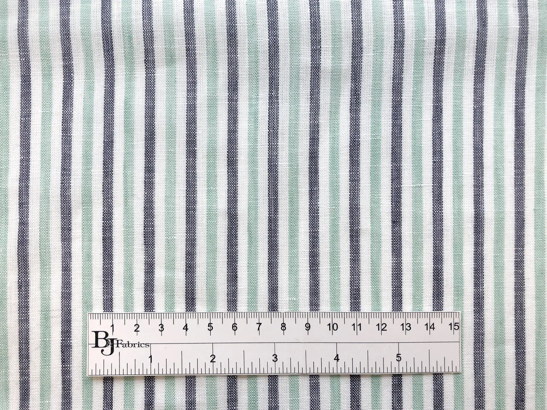 Sanforized Linen Stripe in Mint