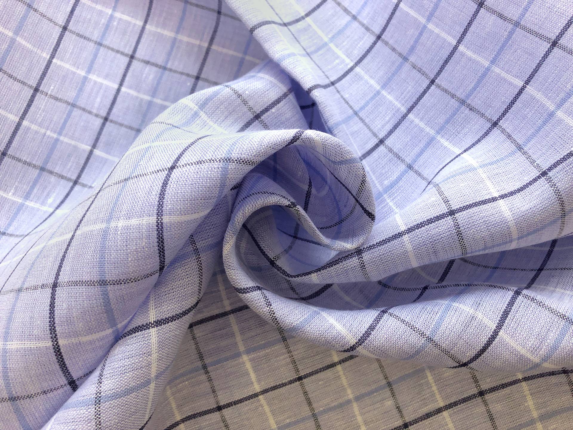 Sanforized Linen Plaid in Lavender