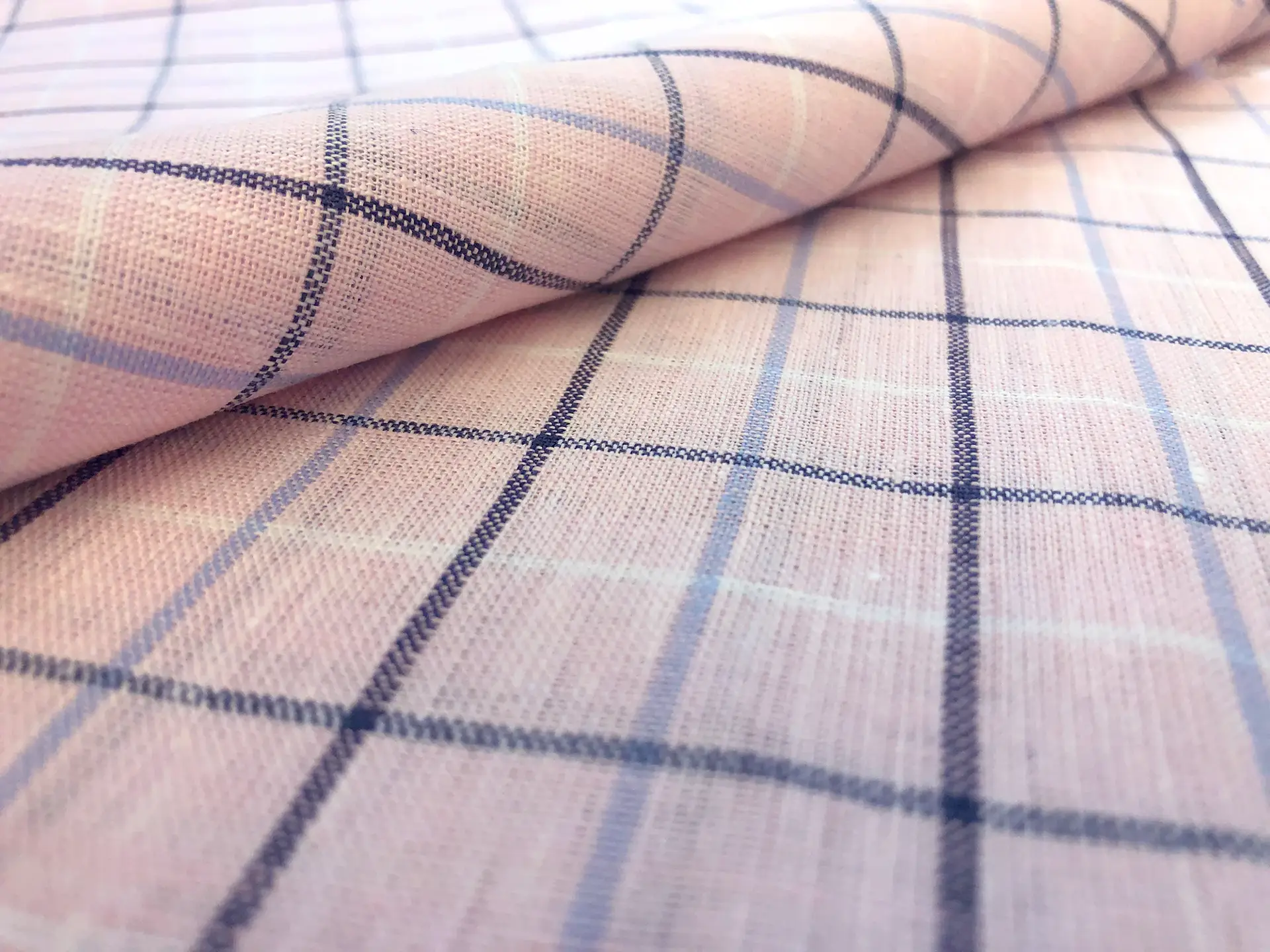 Sanforized Linen Plaid in Baby Pink