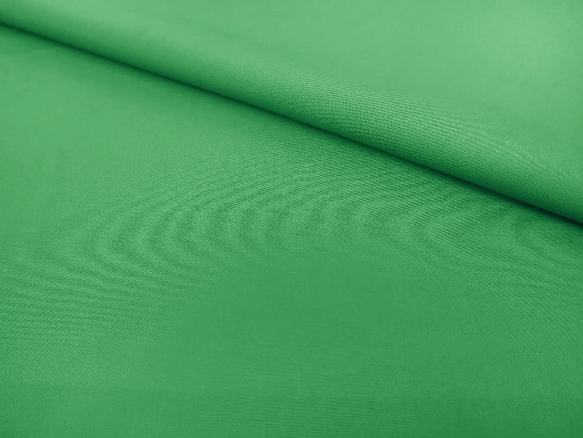 Poly Cotton Broadcloth in Kelly Green
