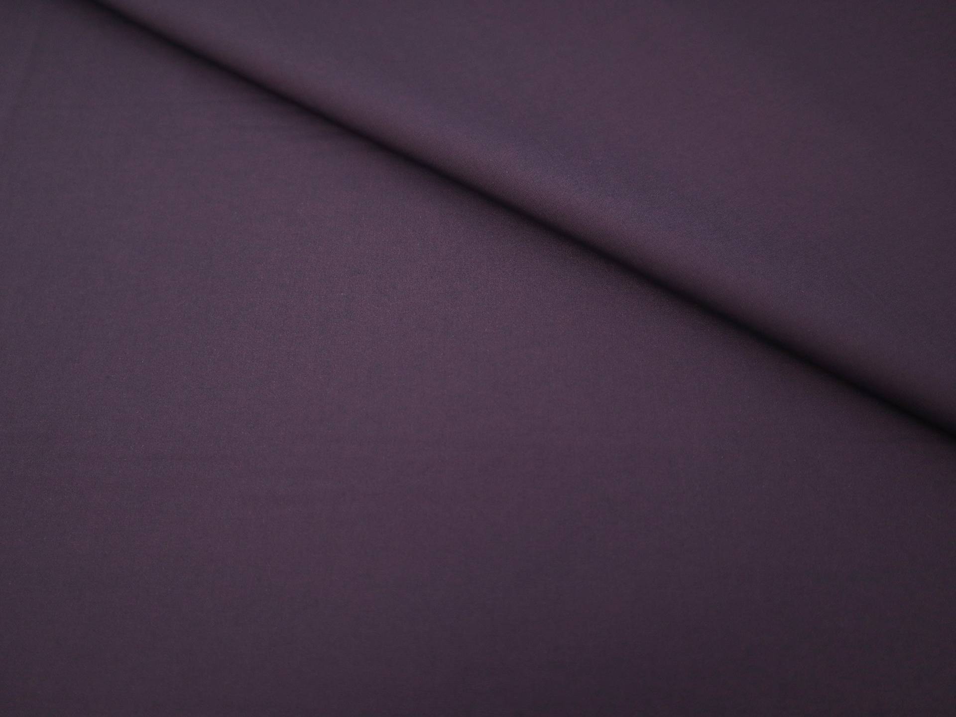 Poly Cotton Broadcloth in Eggplant