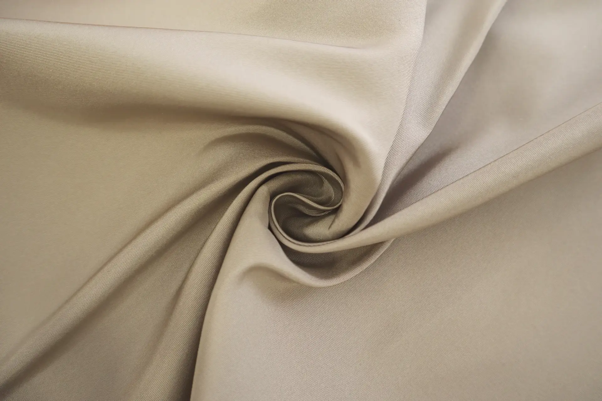 Silk Gros de Londres with a Bounce Finish in Medium Taupe