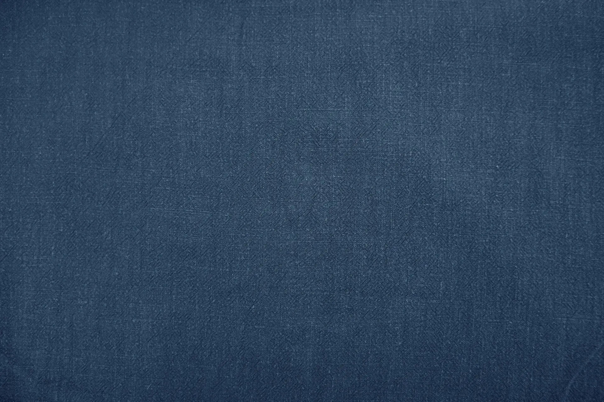 Sustainable Viscose Linen Blend Noil in Dark Teal