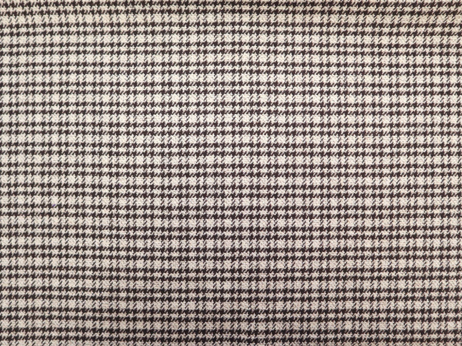 Cashmere Houndstooth Suiting in Dark Brown