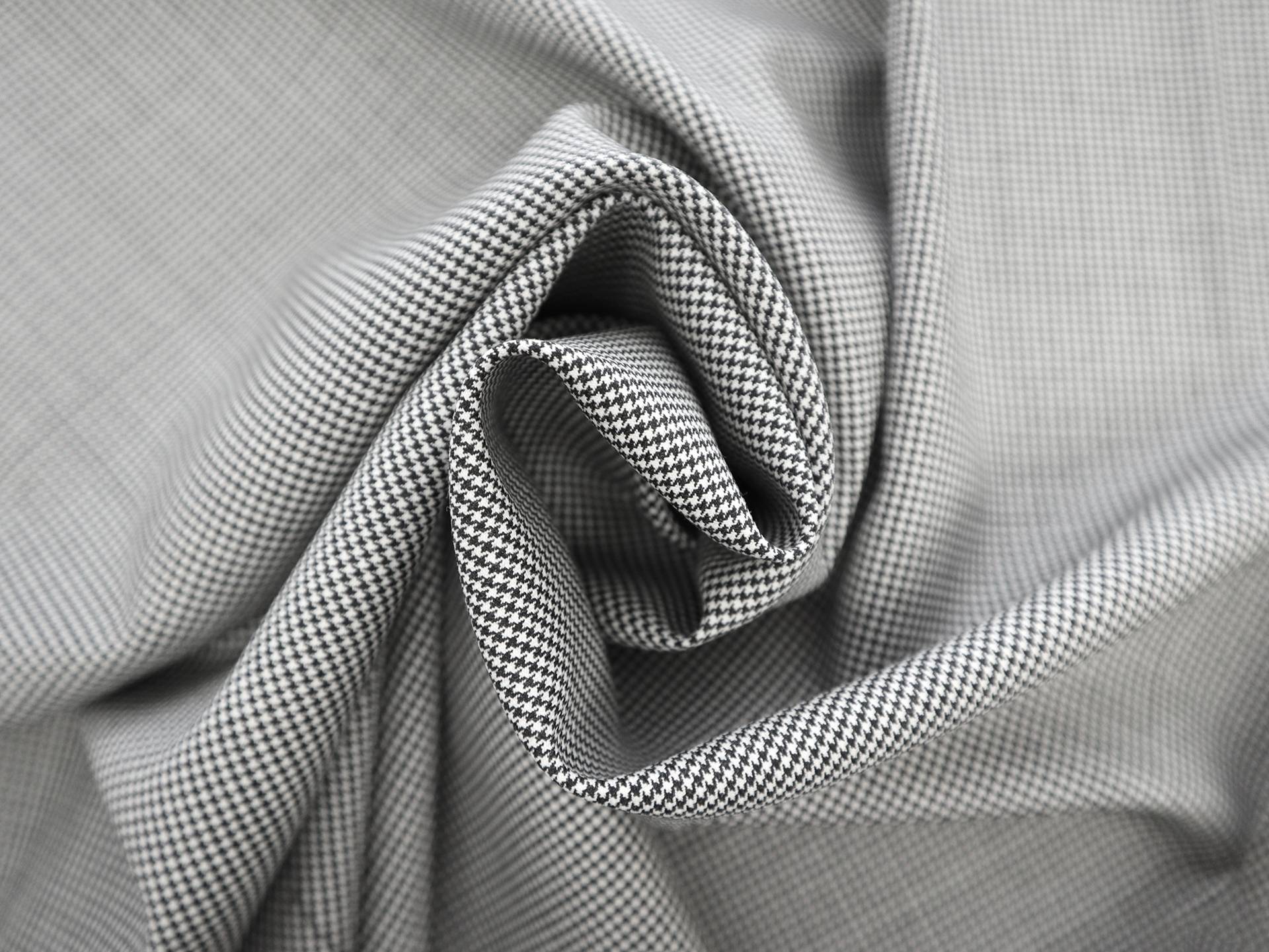 Super 110's Wool Micro Houndstooth Suiting