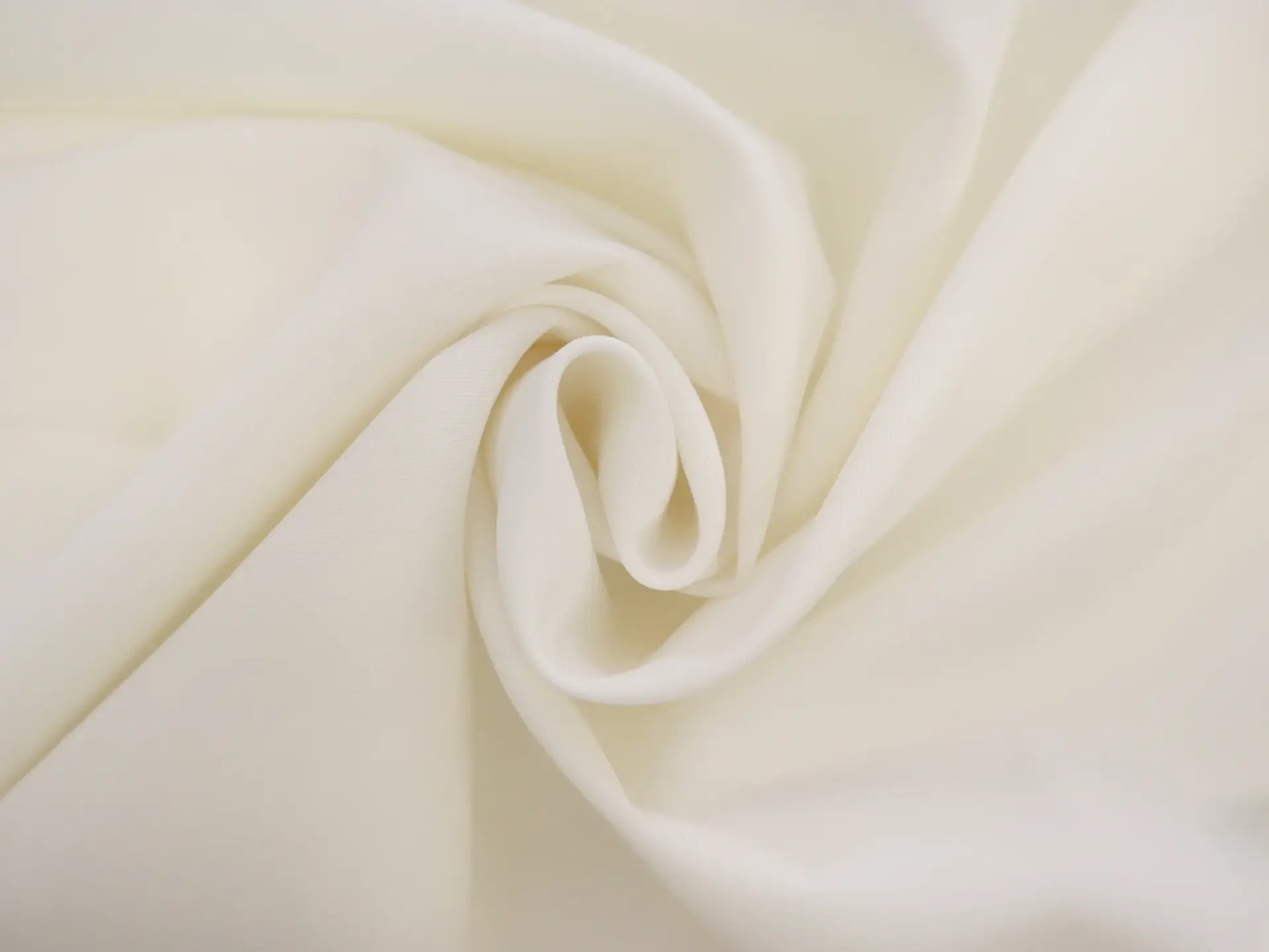 Italian Wool Gabardine Super 100s in Bianco