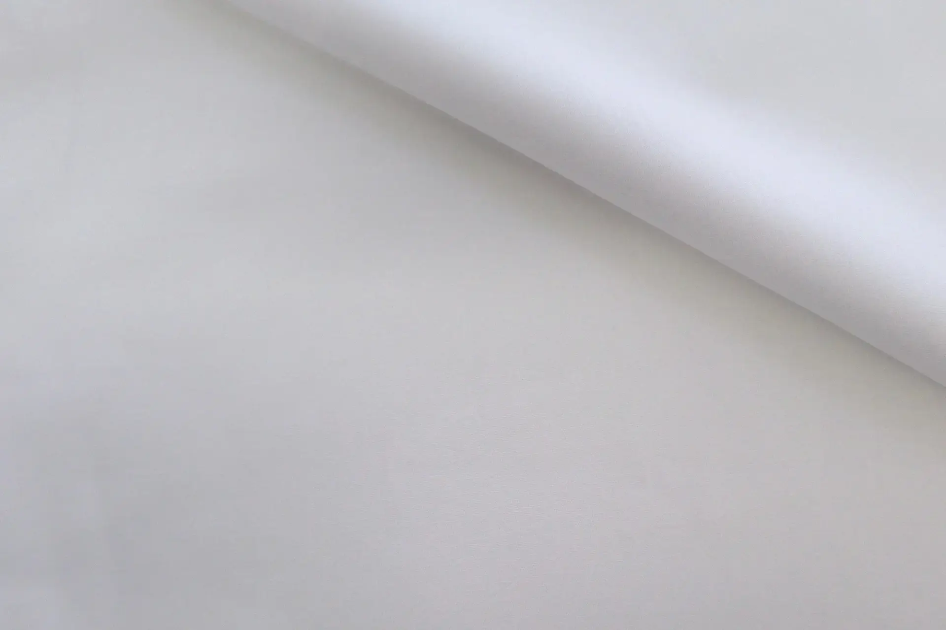 Pima Cotton Fine Twill in White