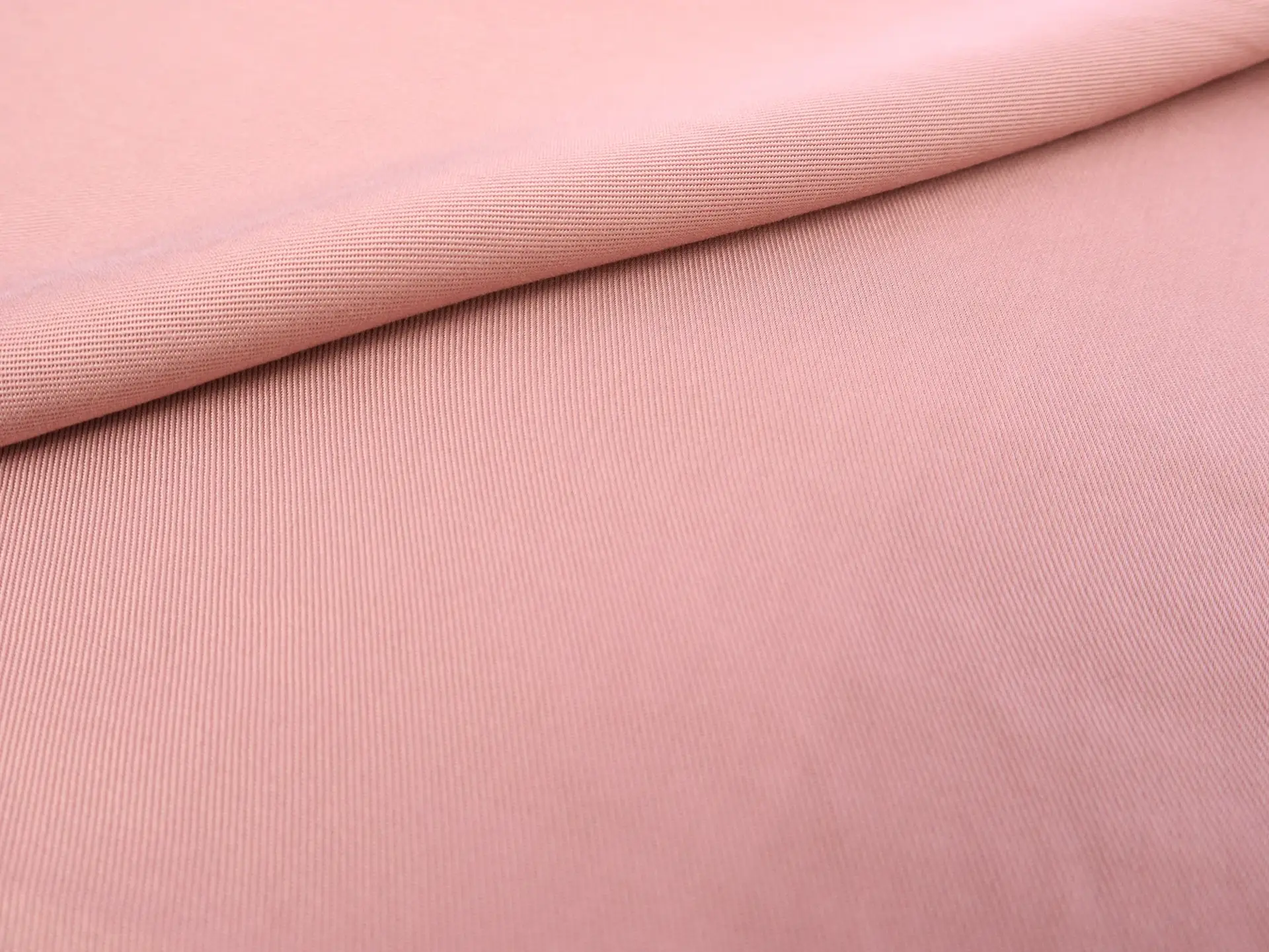 Sustainable Lyocell Twill in Woodrose
