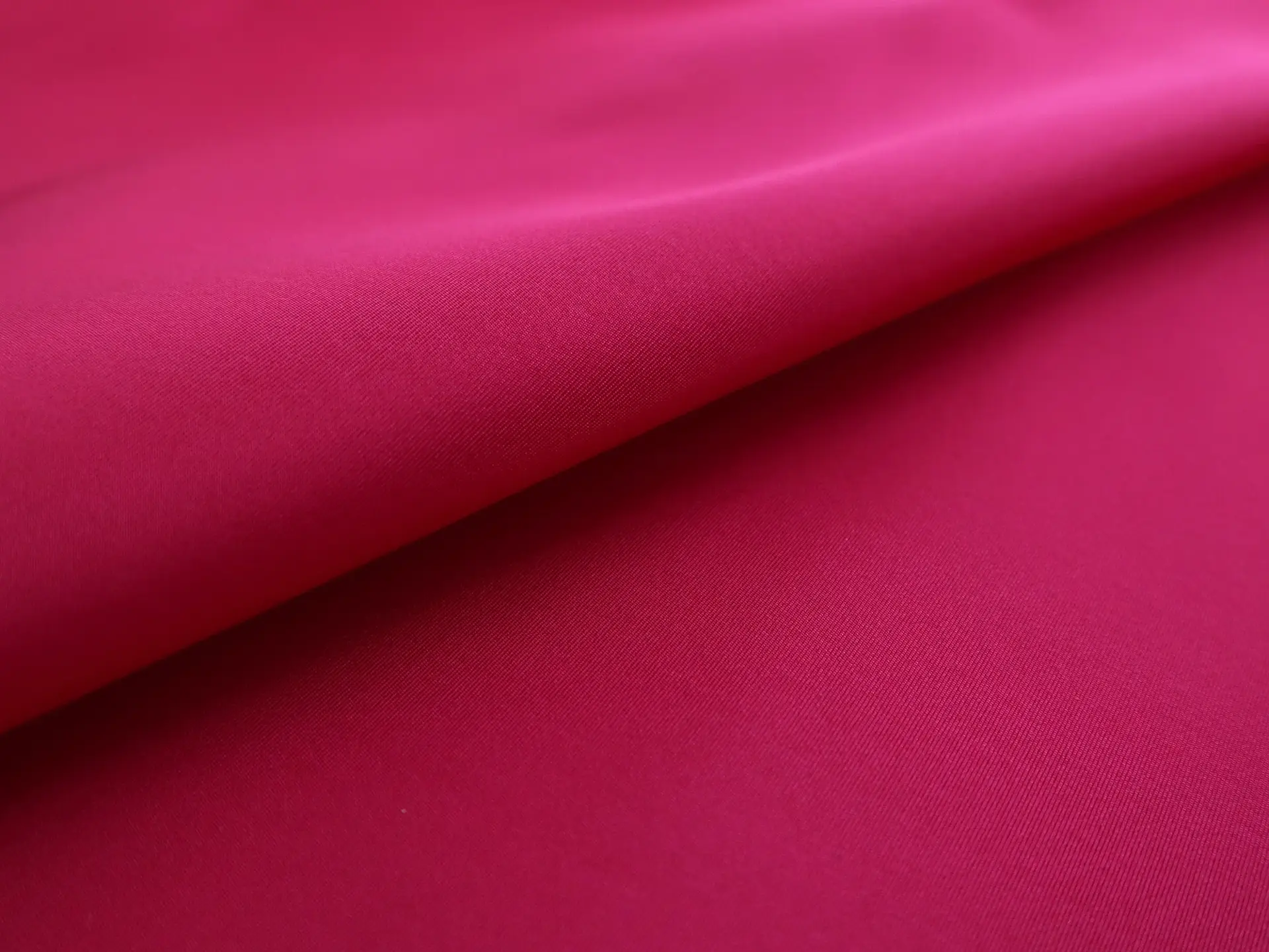 Silk Gros de Londres in Hot Pink