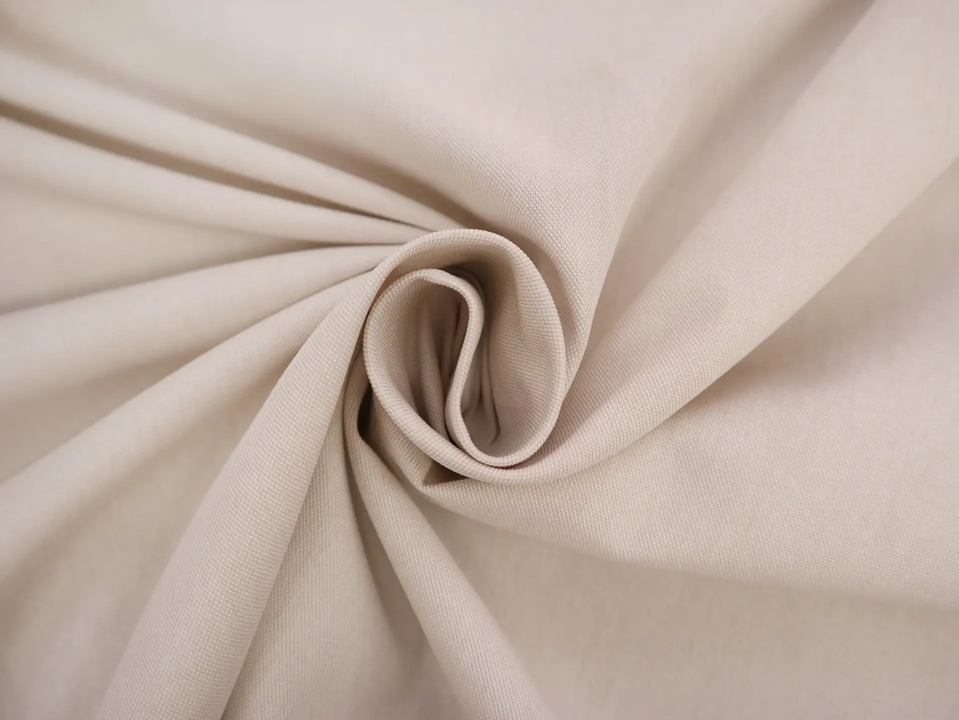 Pima Cotton Oxford in Champagne