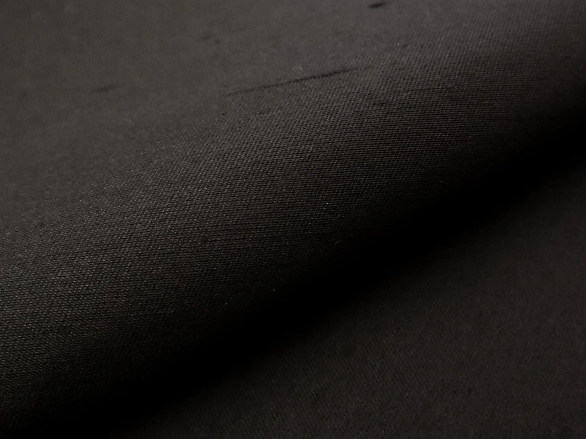 Calvin Klein Silk Shantung in Black