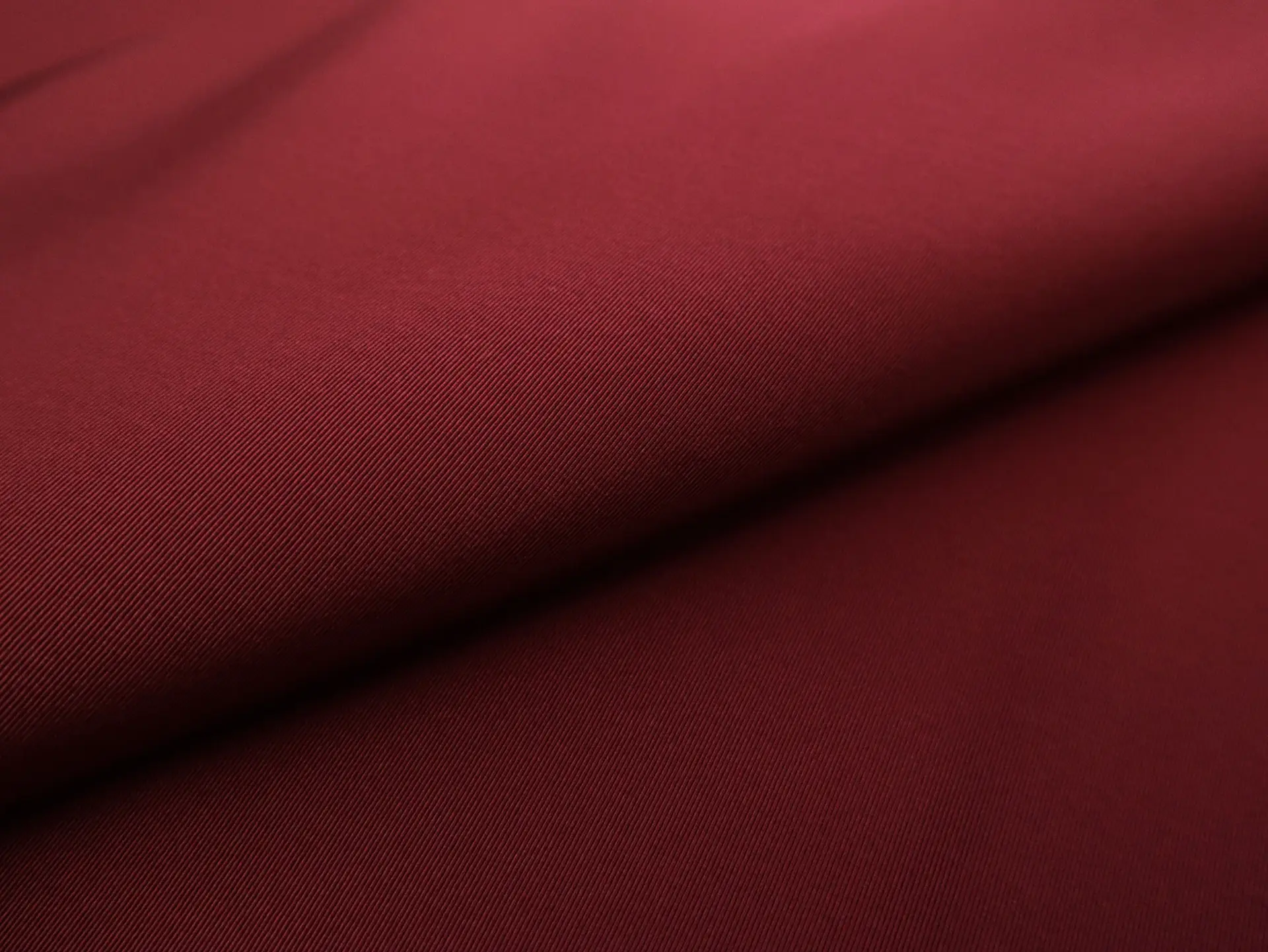 Silk Gros De Londres in Merlot