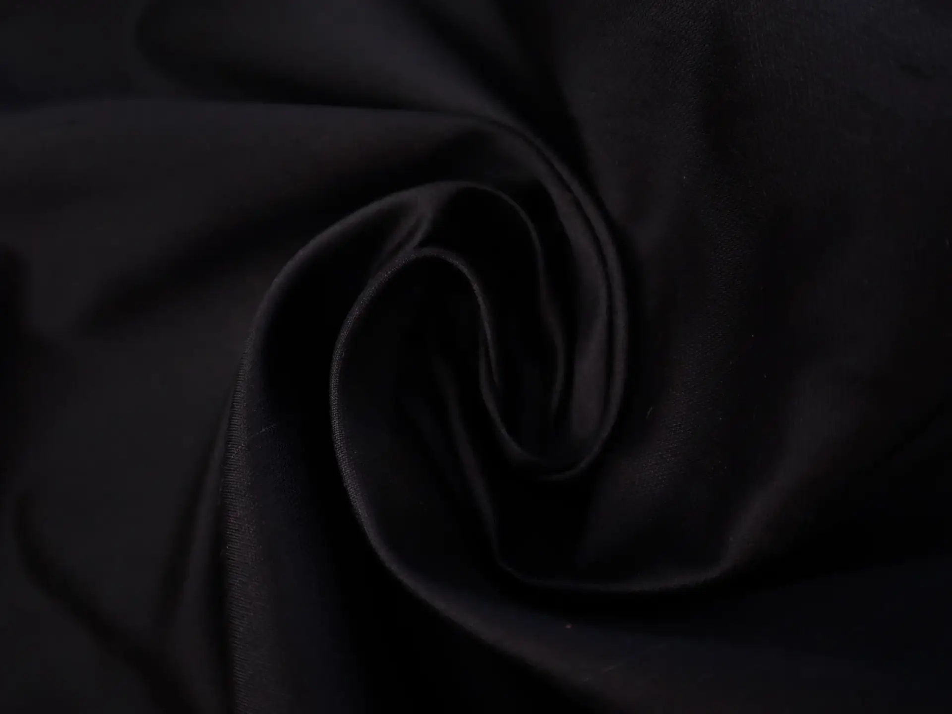  Silk Shantung in Midnight Navy